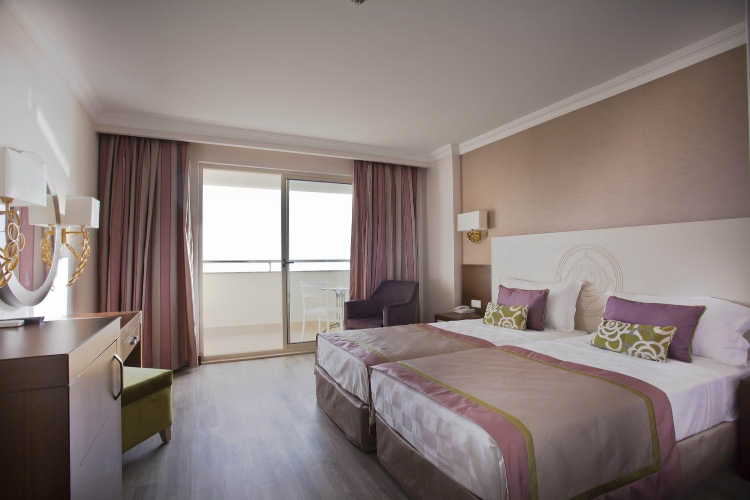 Side Alegria Hotel & Spa
