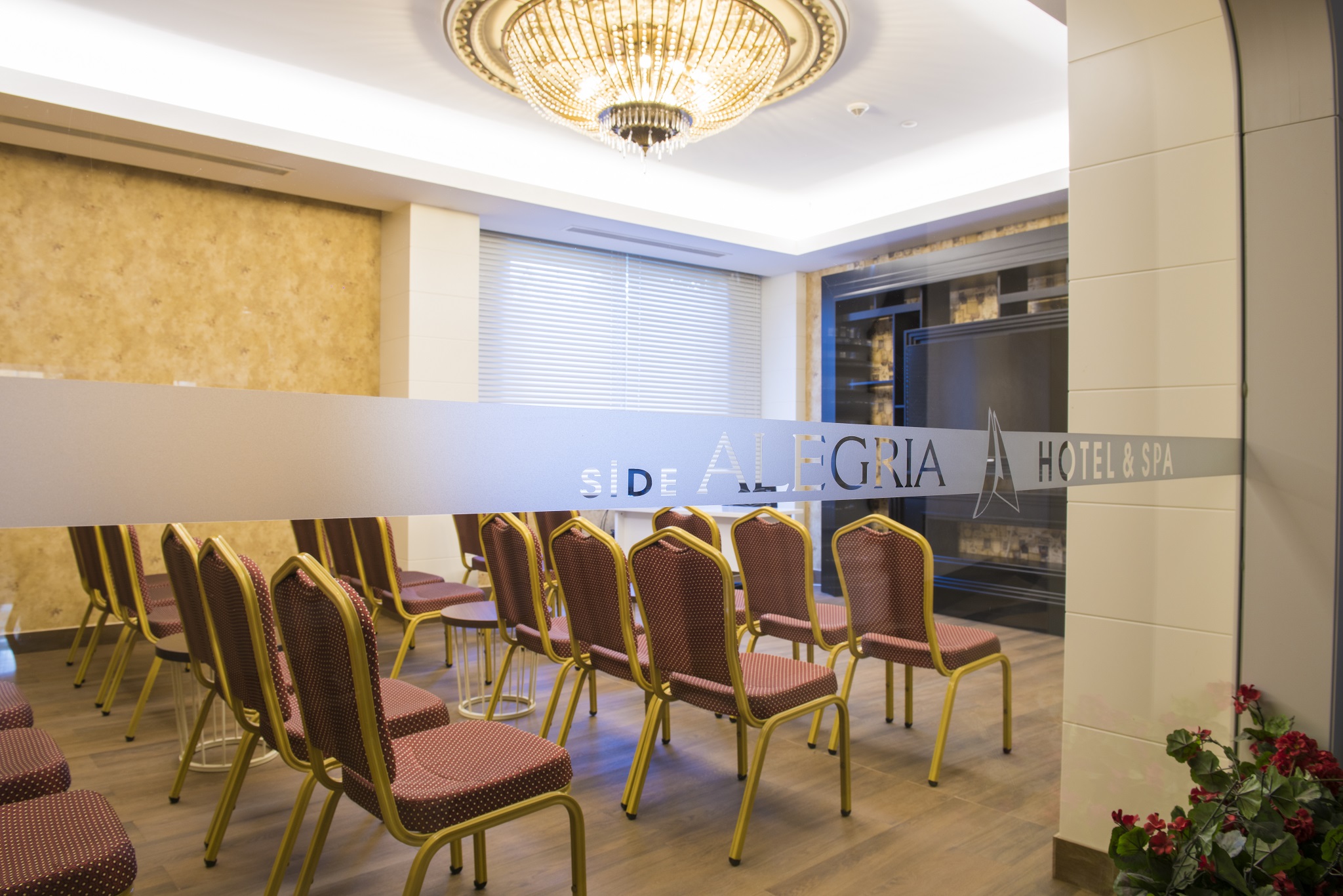 Side Alegria Hotel & Spa