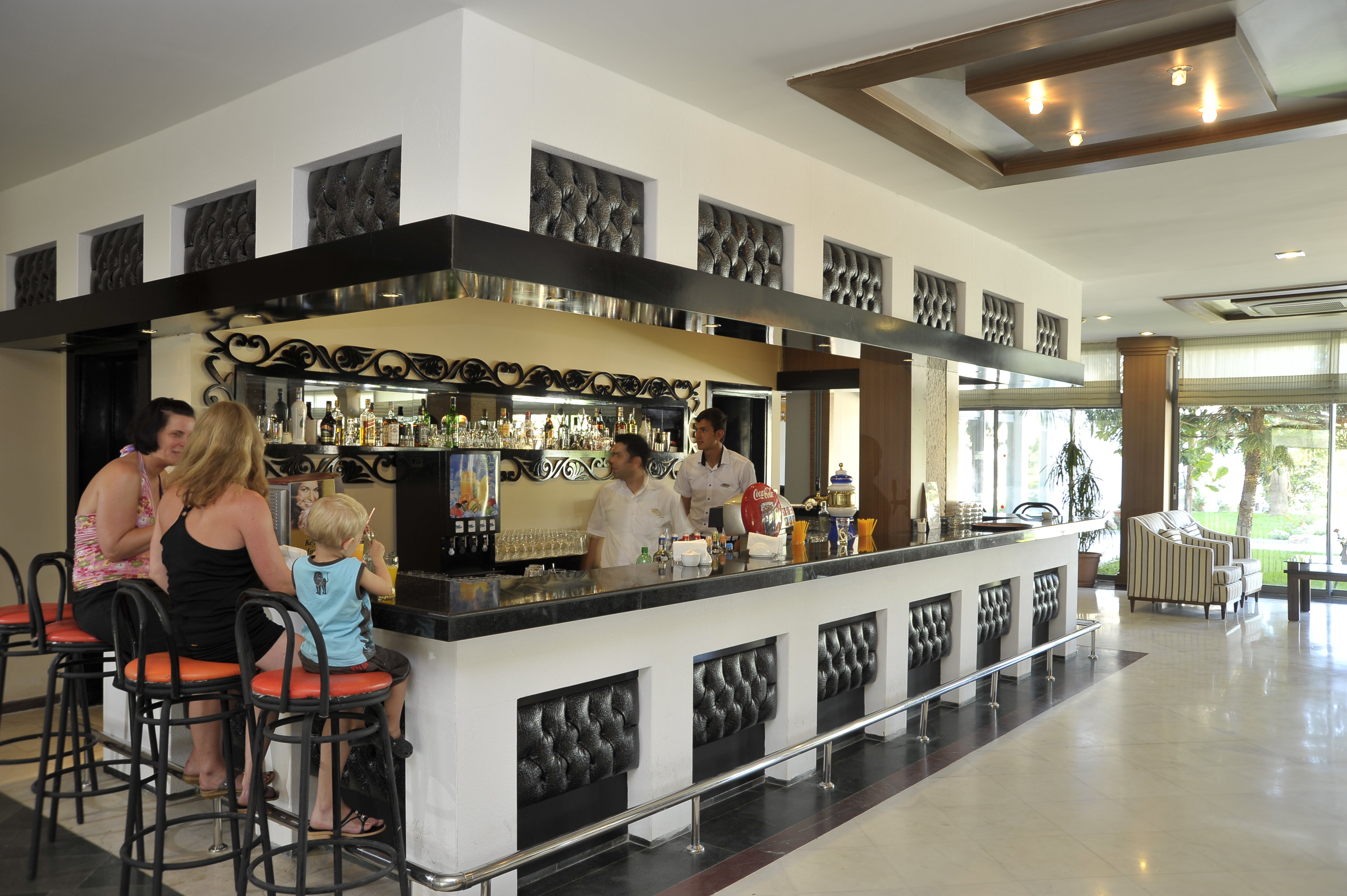 Seaden Corolla Hotel