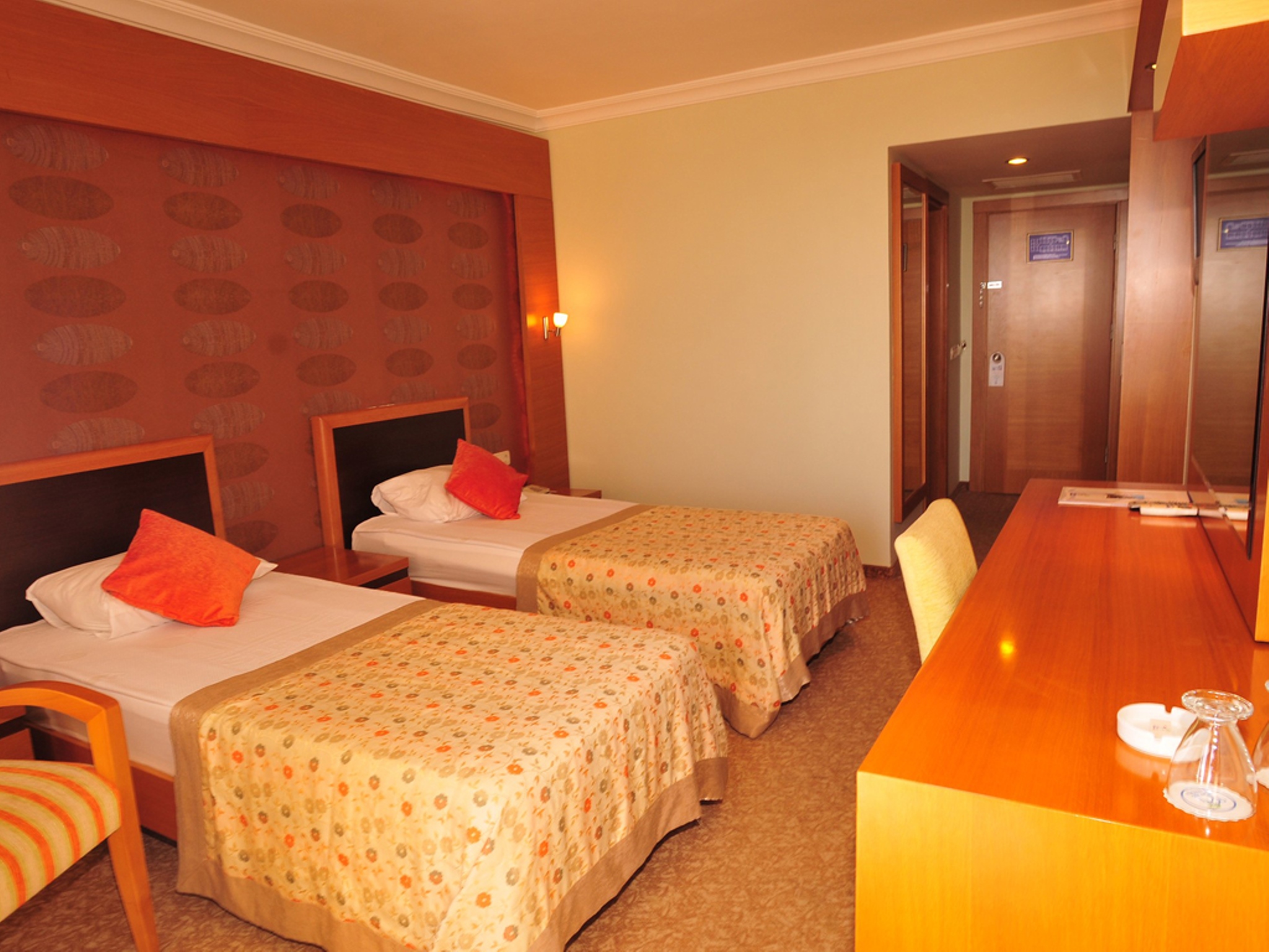 Sirma Hotel