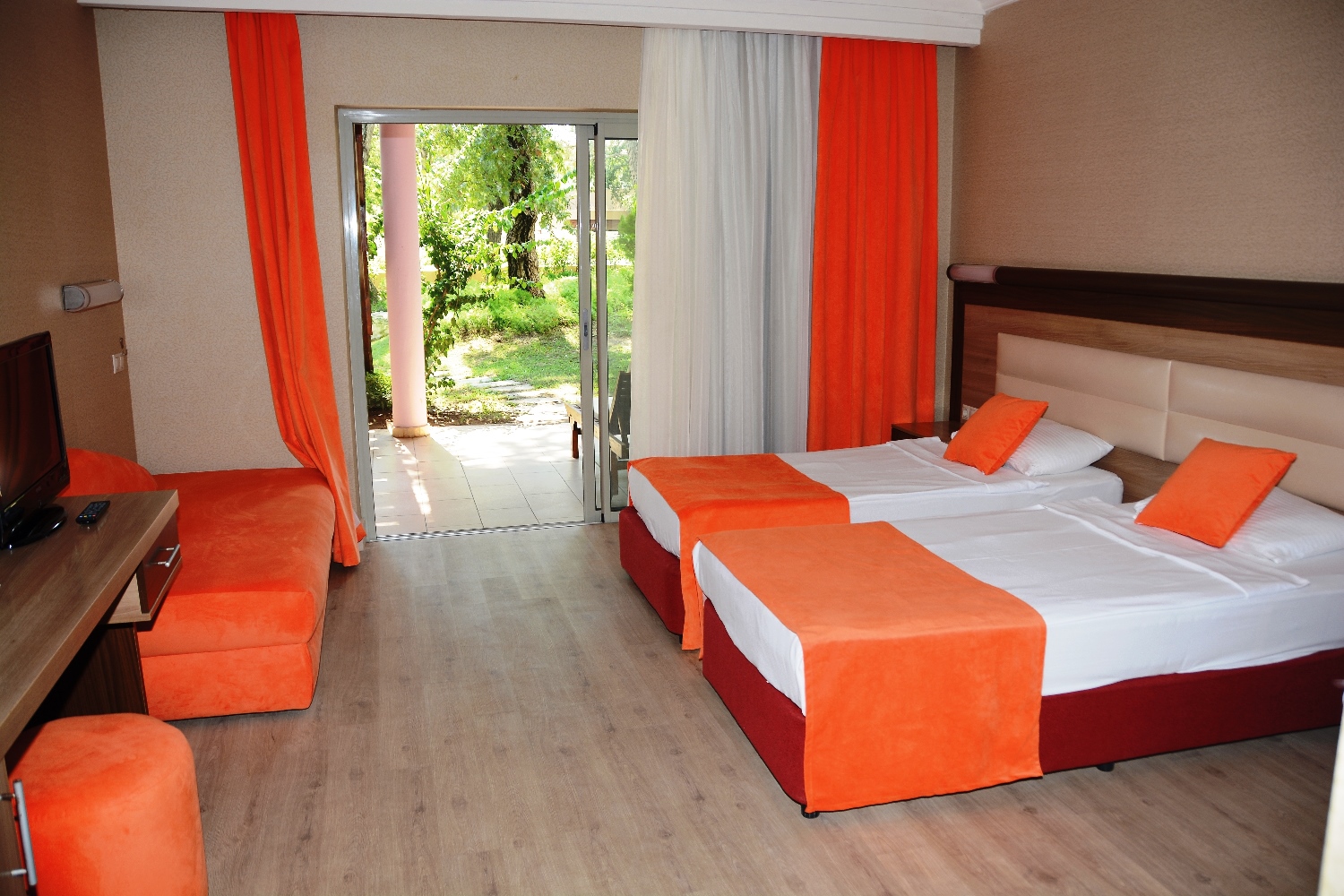 Sueno Hotels Beach Side