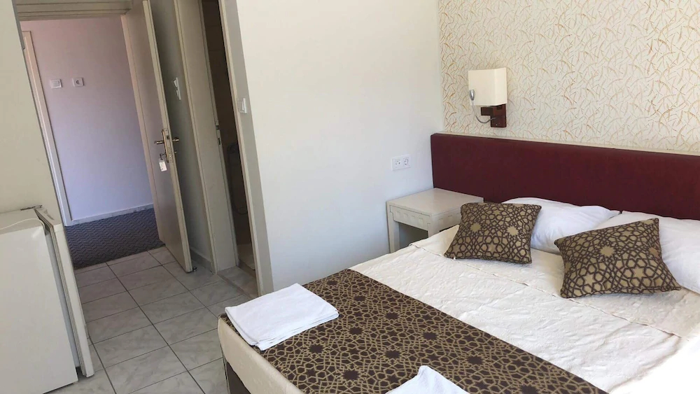 Sun Kiss Otel Side