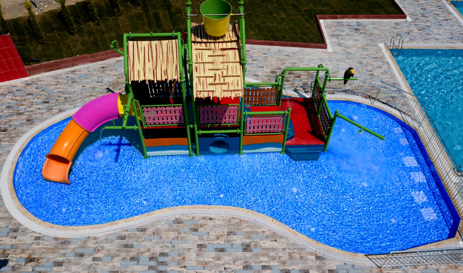 Side Win Hotel & Spa