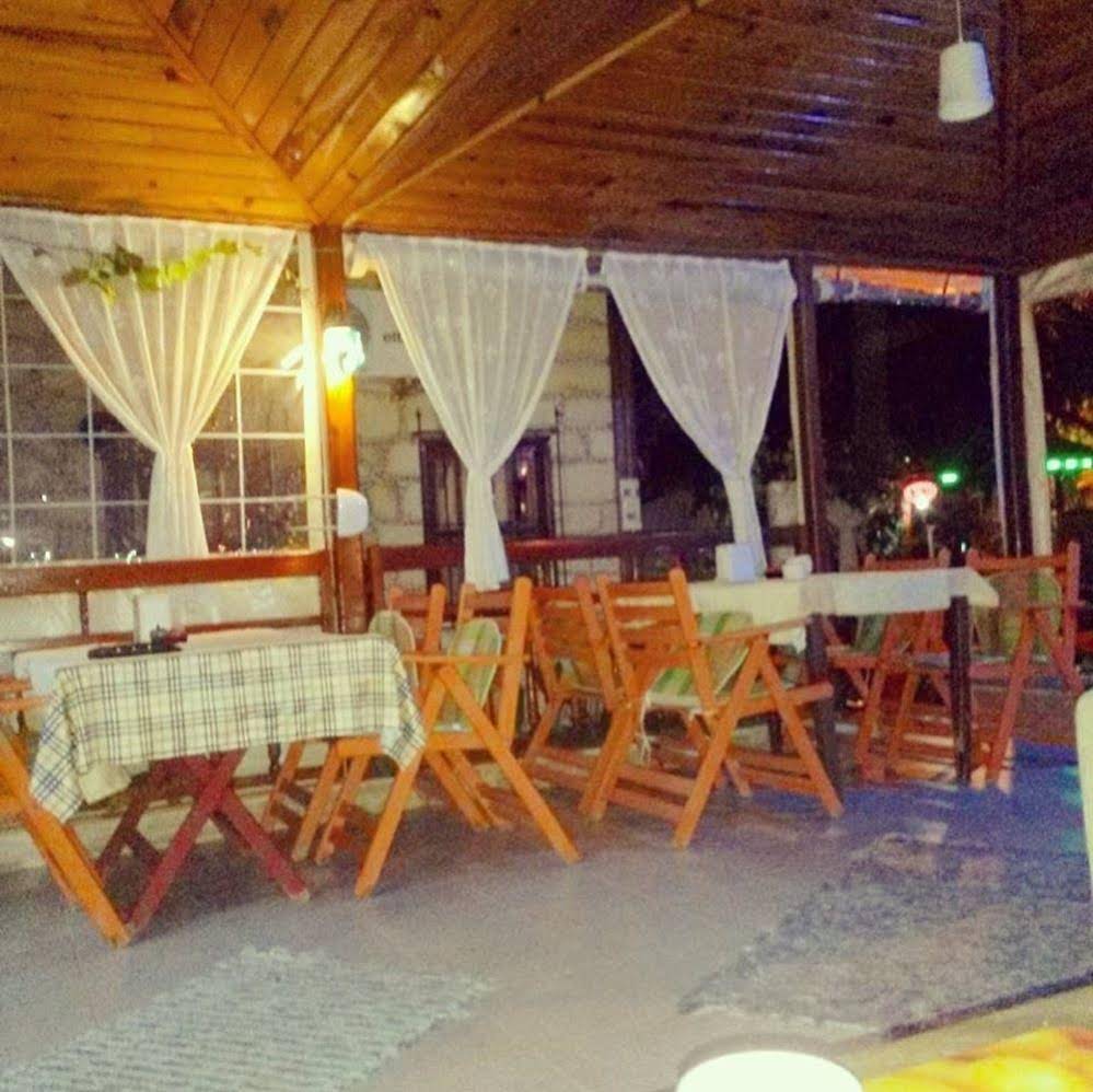 Tuana Hotel