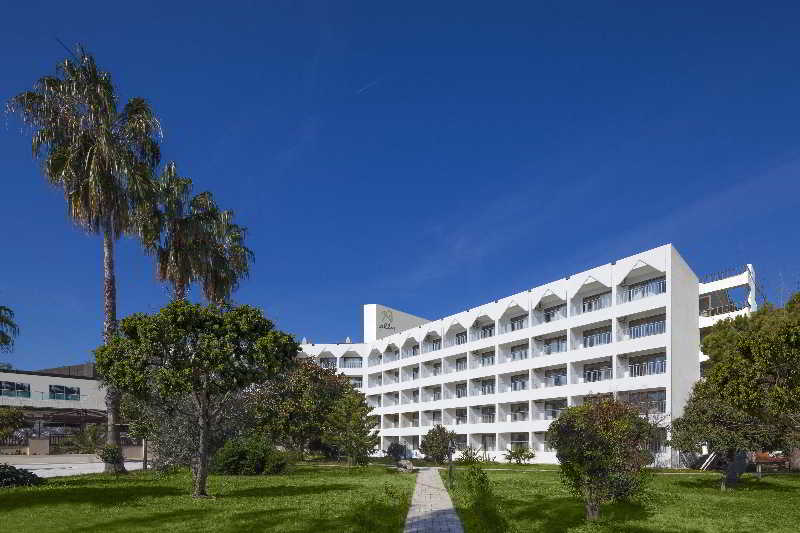 Serra Park Hotel