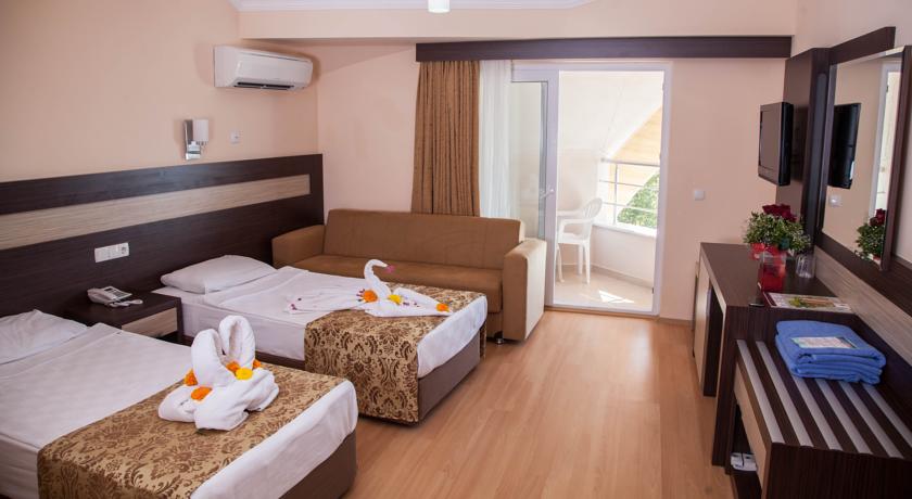 Lonicera World Hotel