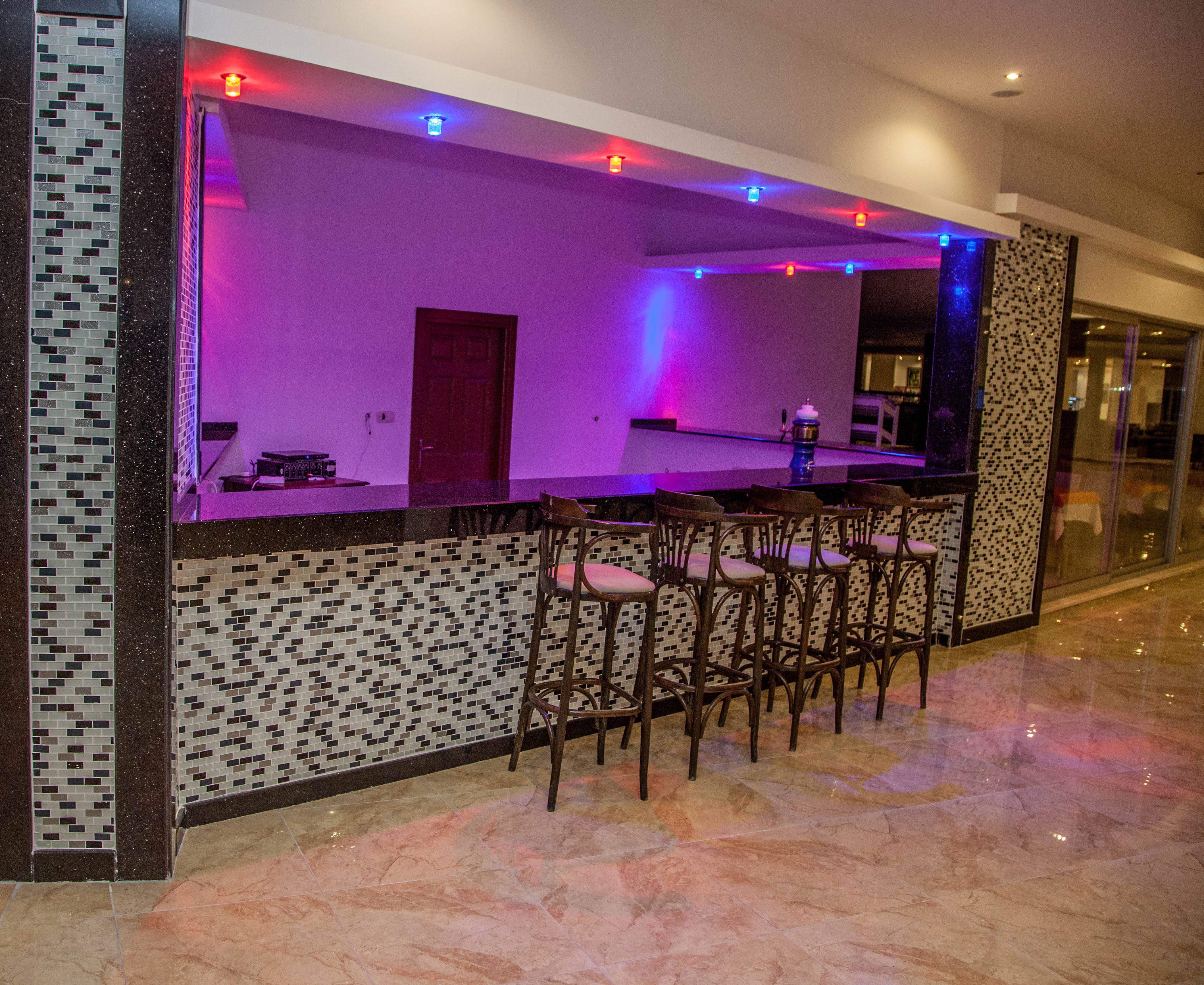 Lonicera World Hotel