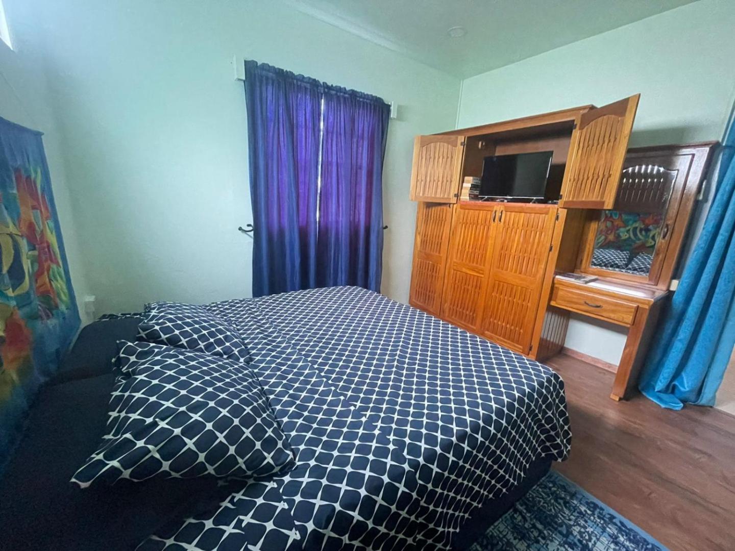 Miller's Guest House