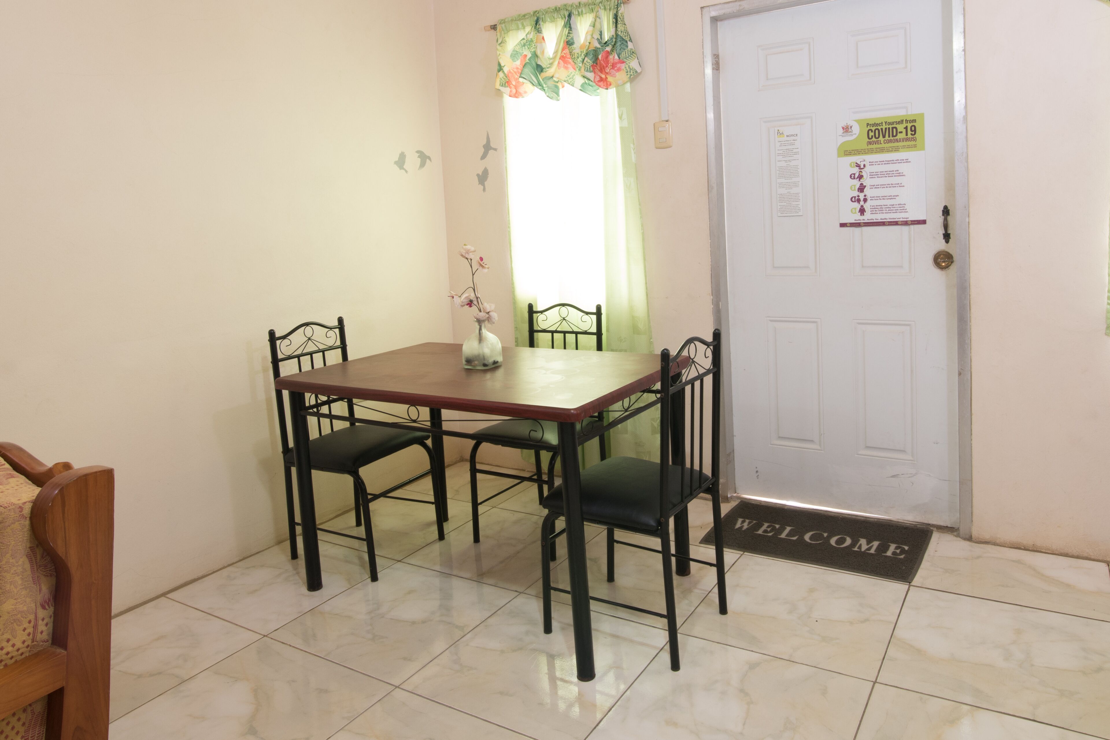 Eco Park Inn