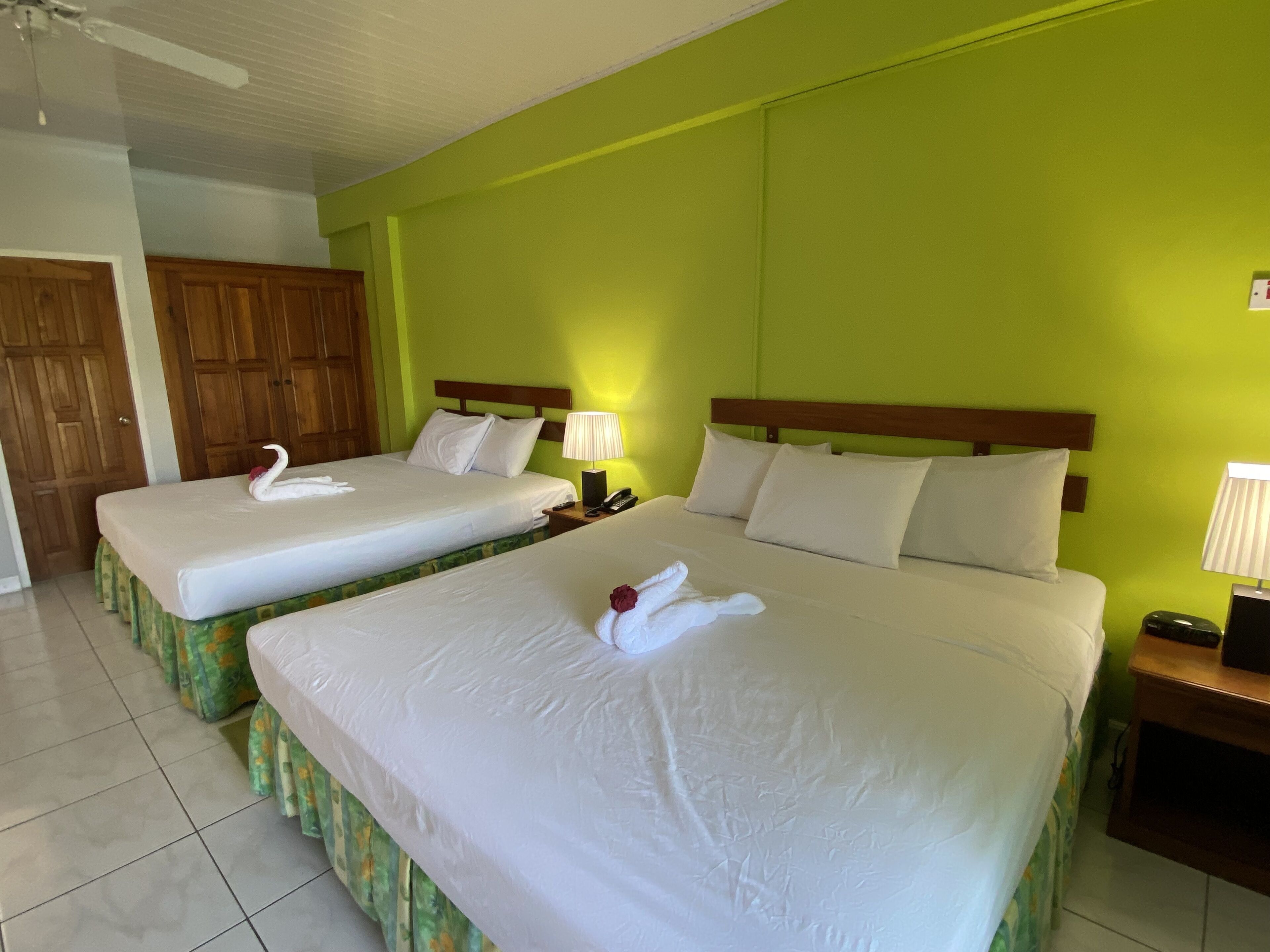 Rovanel's Resort & Conference Centre