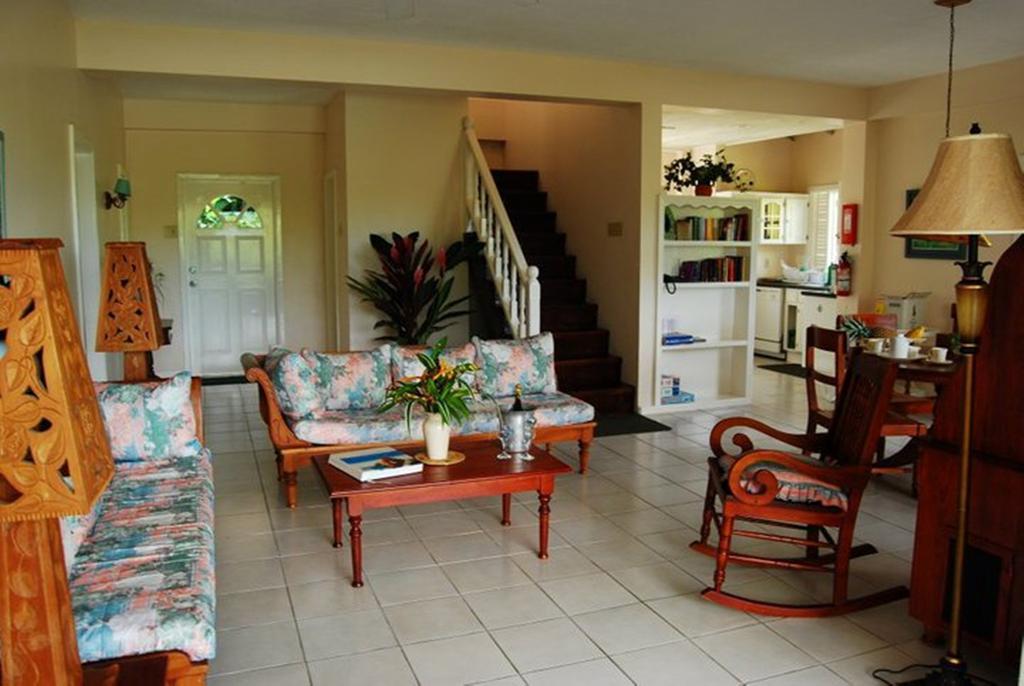 Plantation Beach Villas