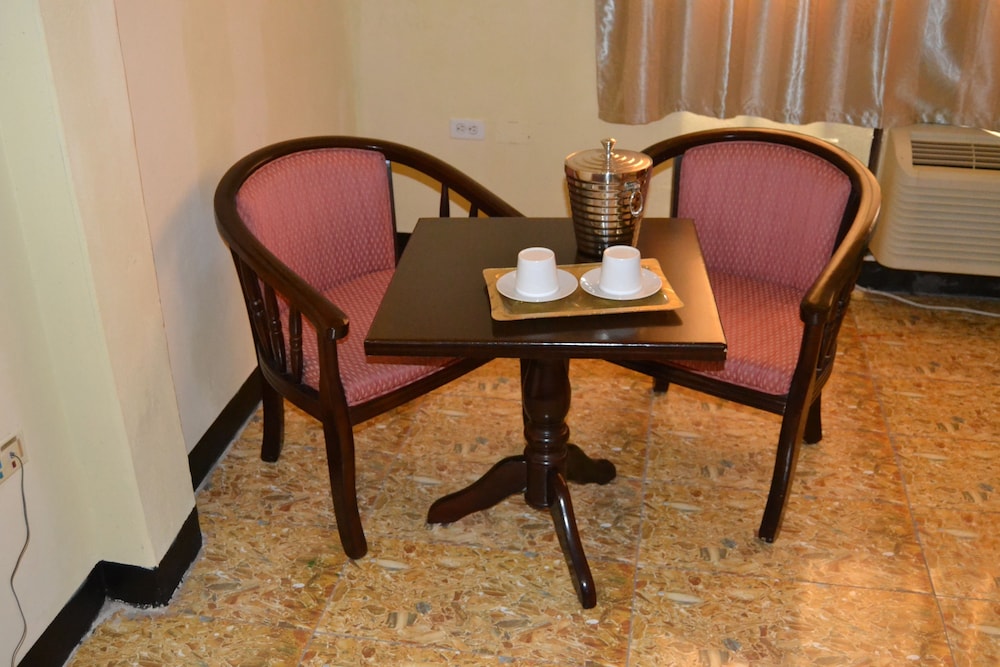 Metro Hotel Couva