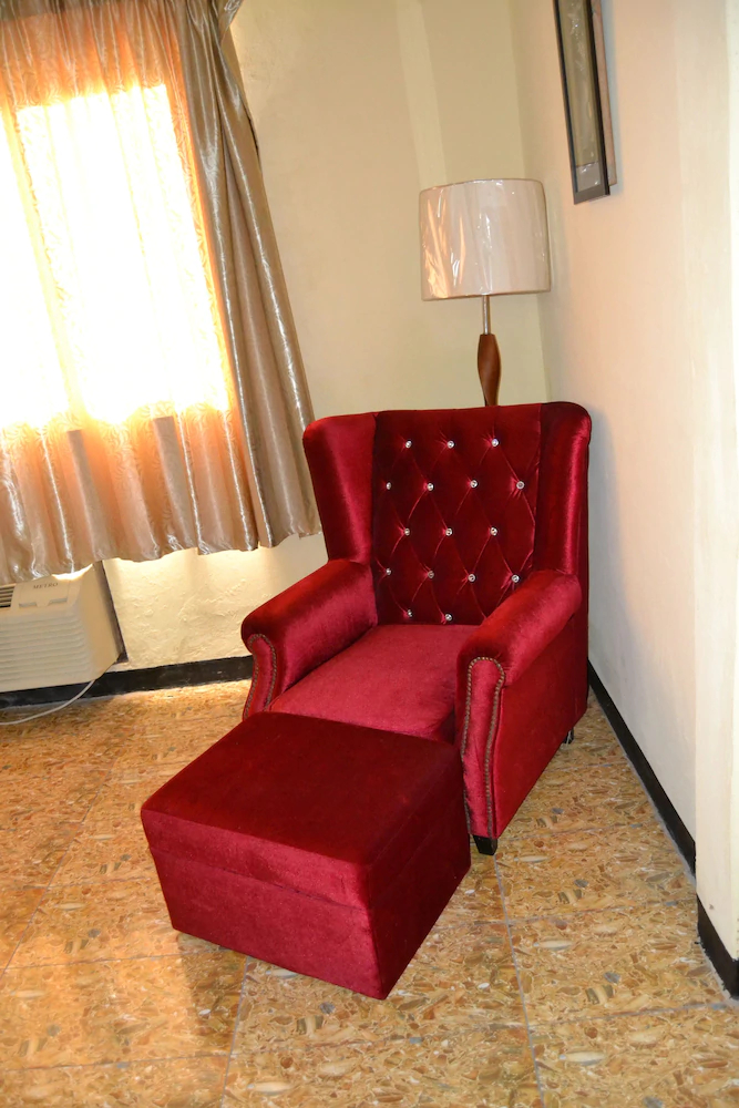 Metro Hotel Couva