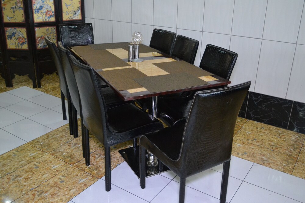 Metro Hotel Couva