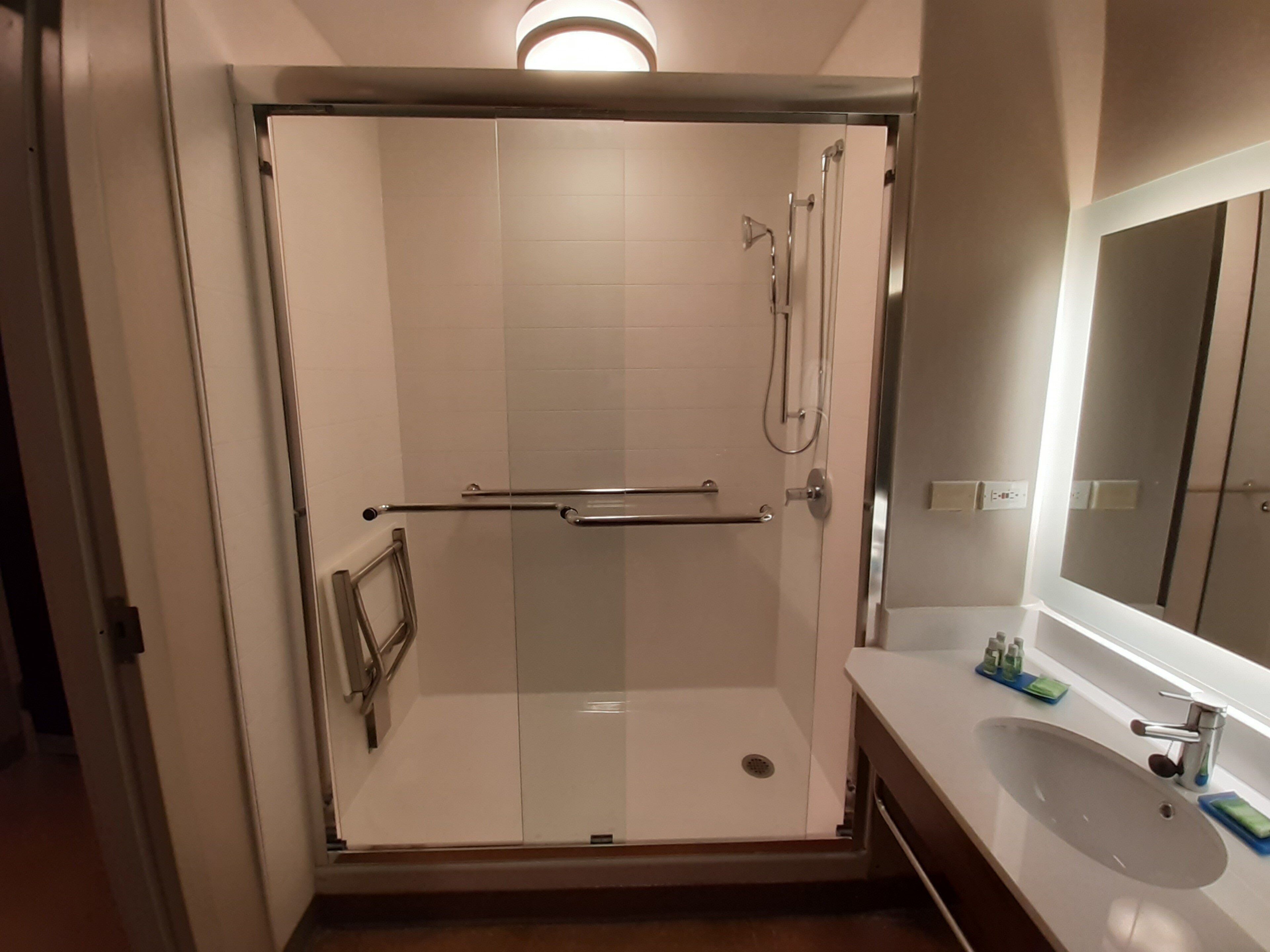 Holiday Inn Express & Suites Trincity Trinidad Airport