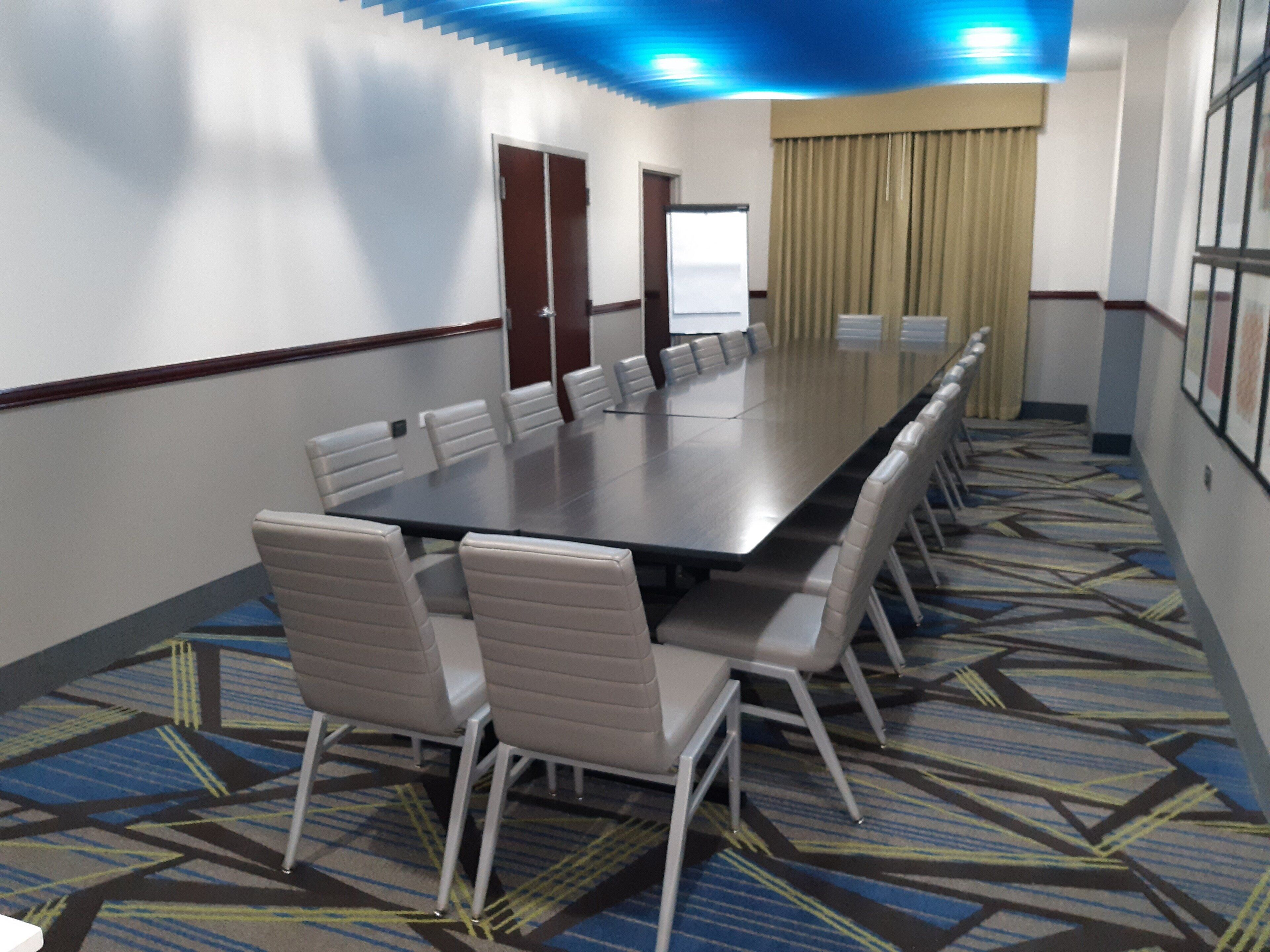 Holiday Inn Express & Suites Trincity Trinidad Airport