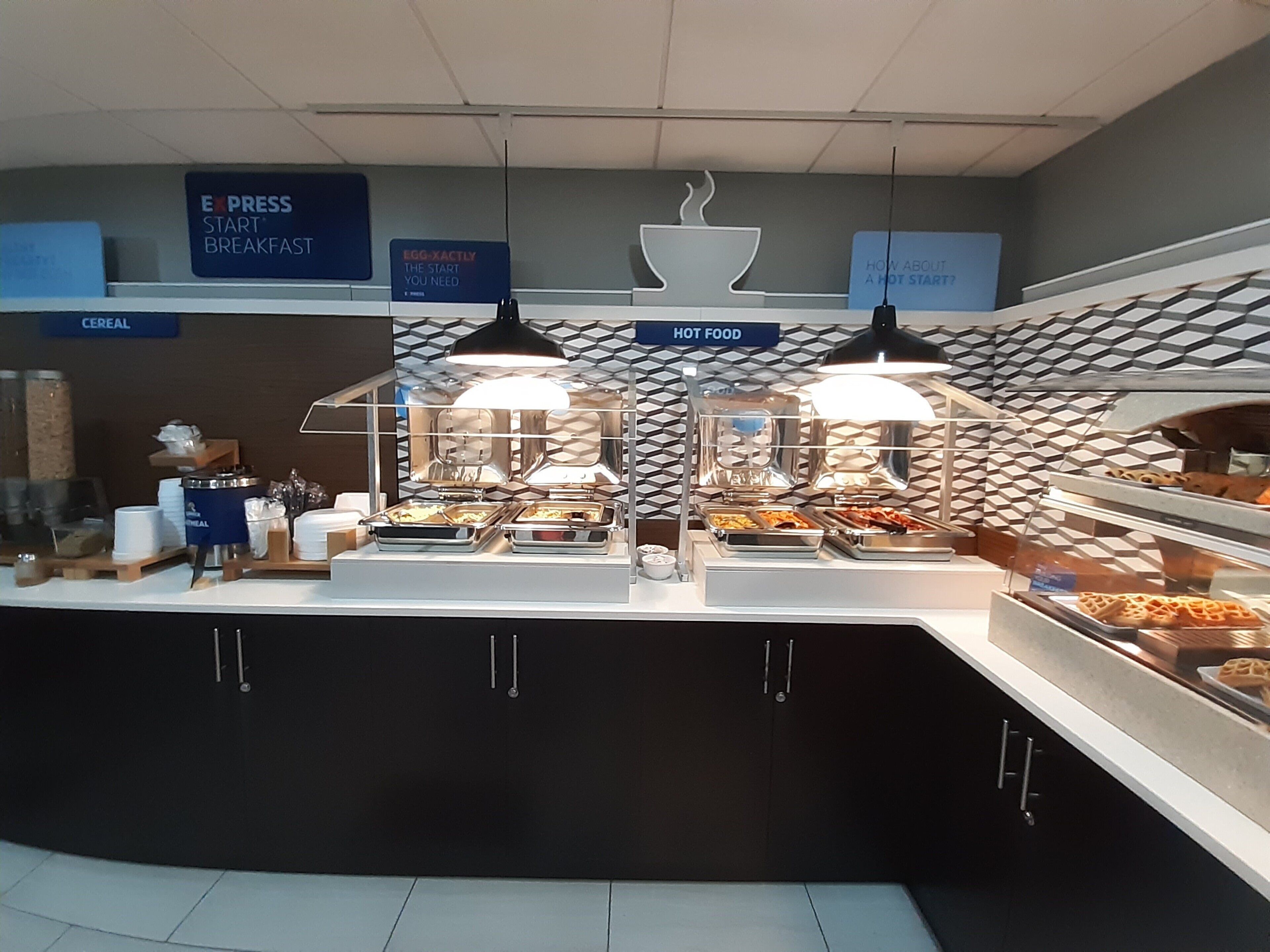 Holiday Inn Express & Suites Trincity Trinidad Airport