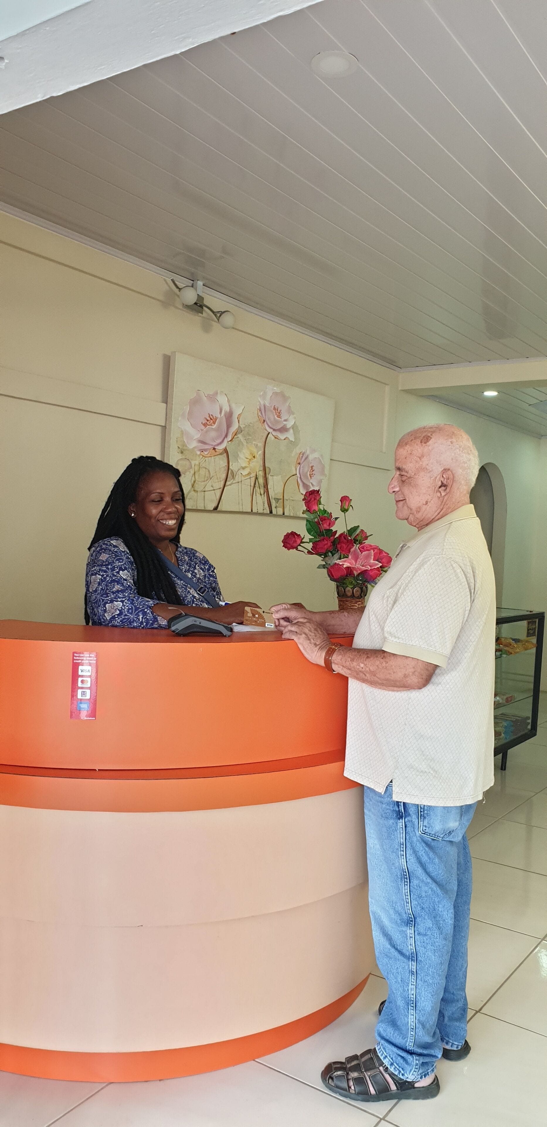 Queen's Comfort Inn