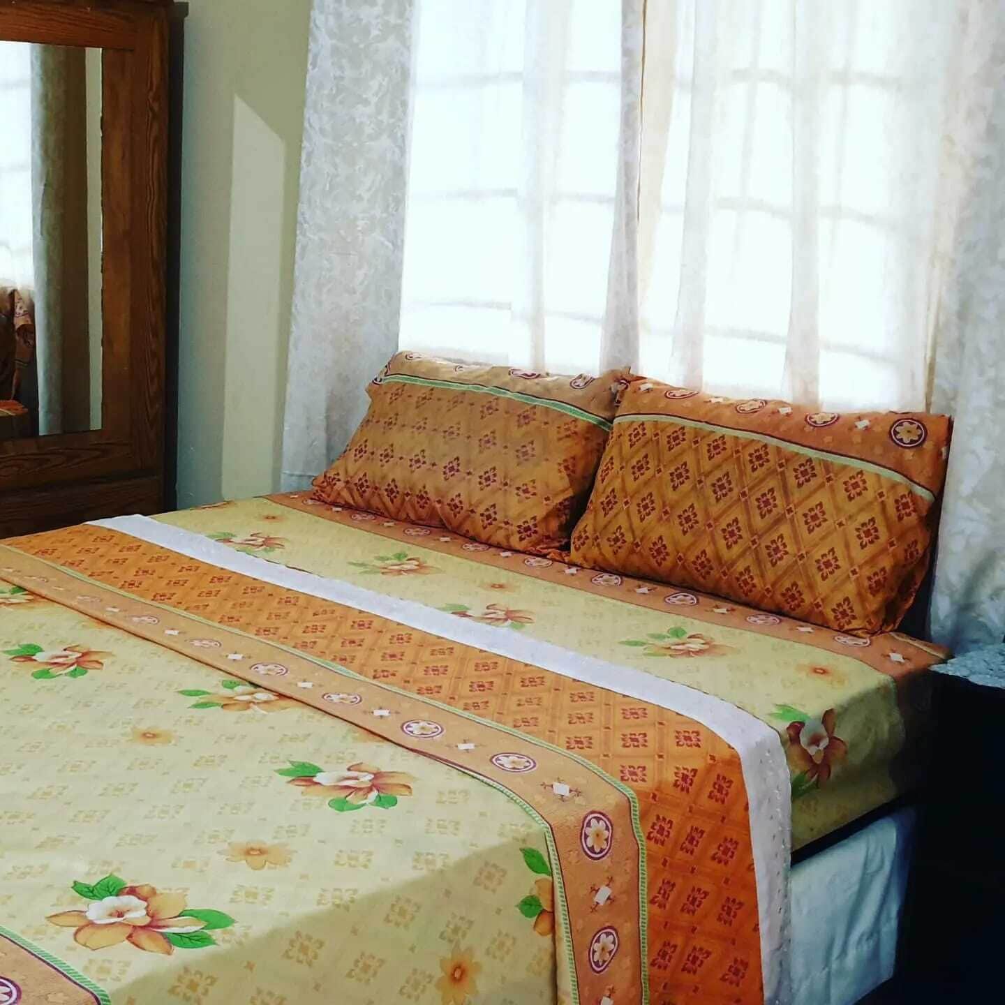 Queen's Comfort Inn