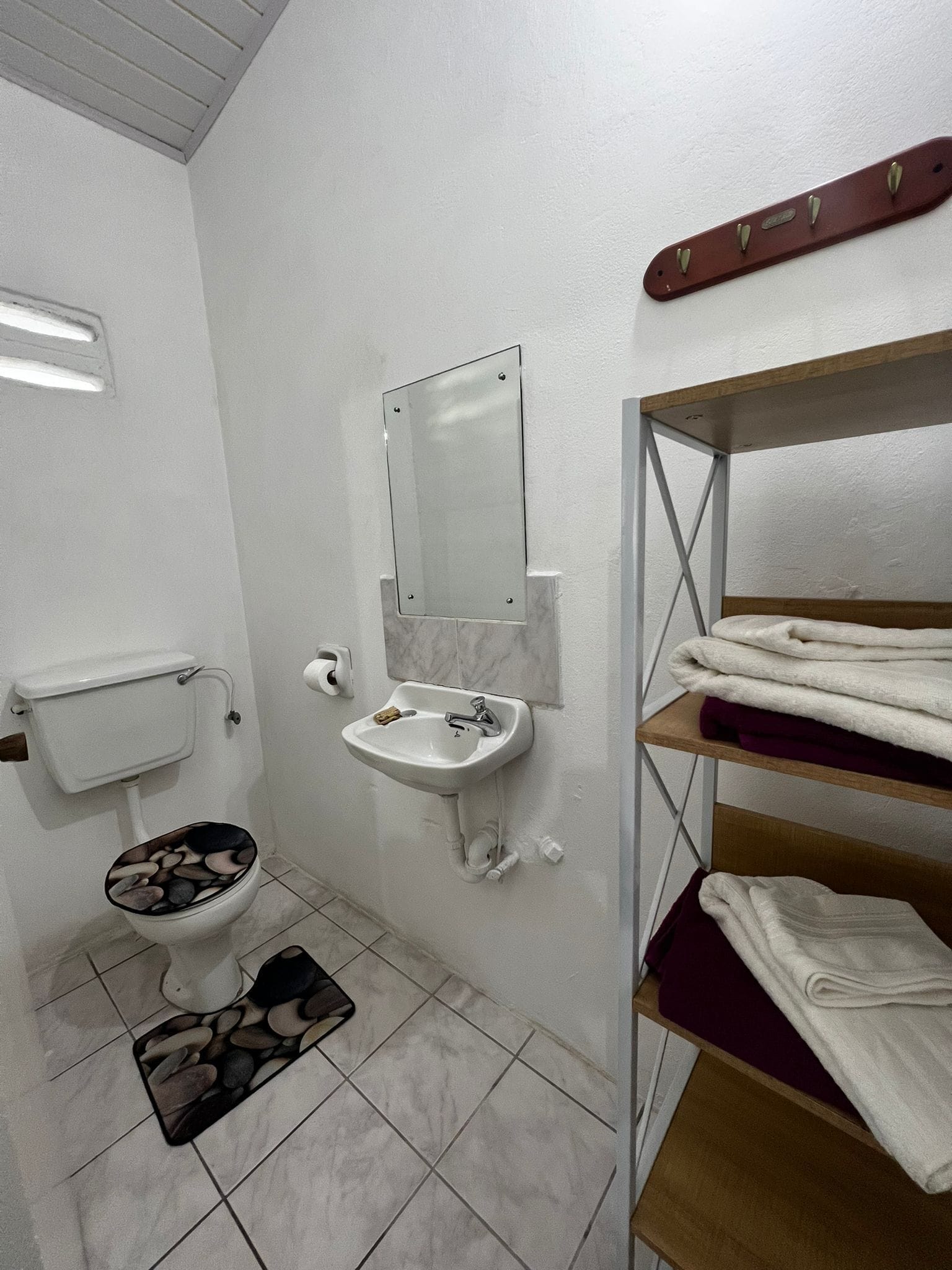 Queen's Comfort Inn
