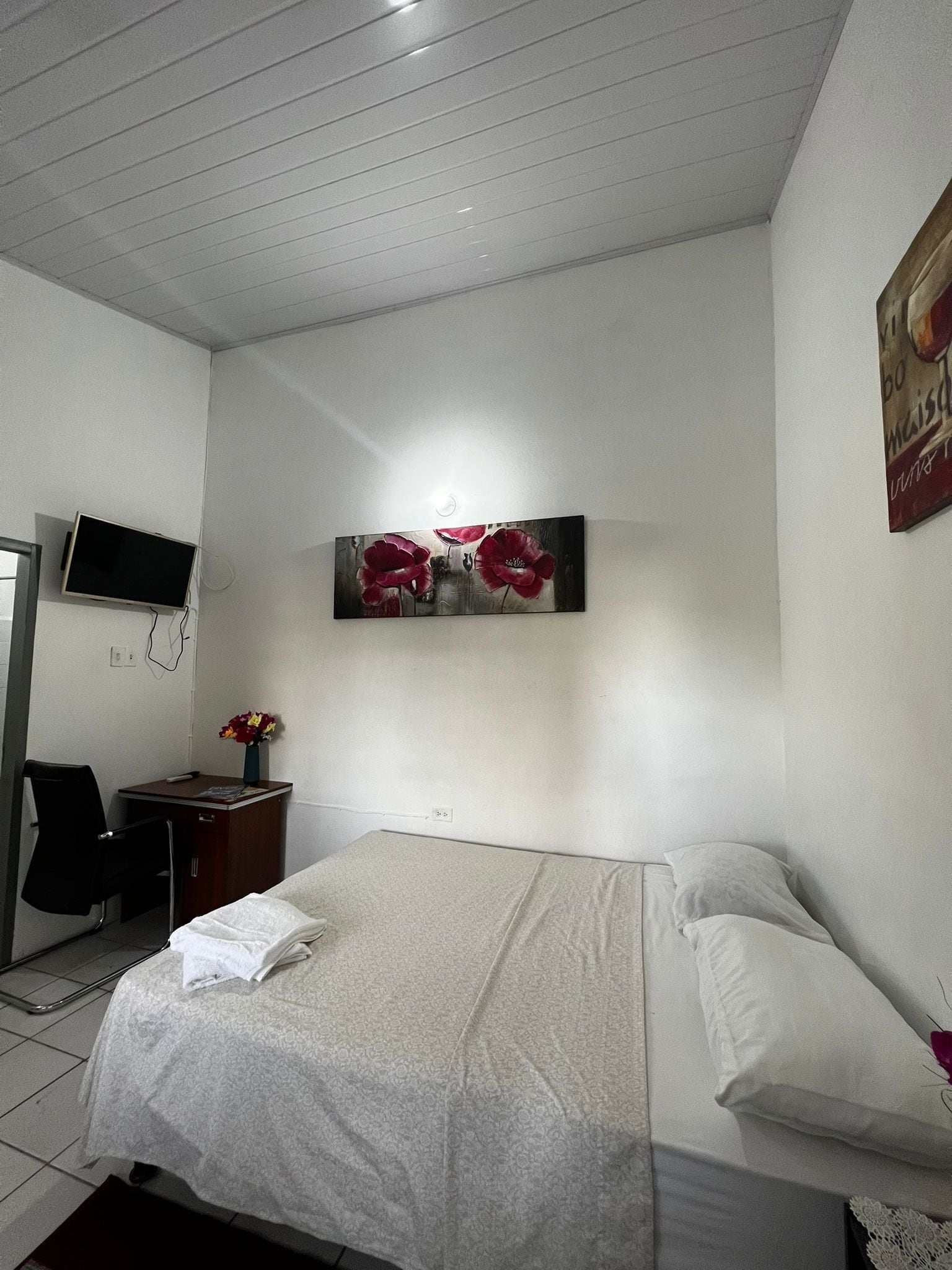 Queen's Comfort Inn