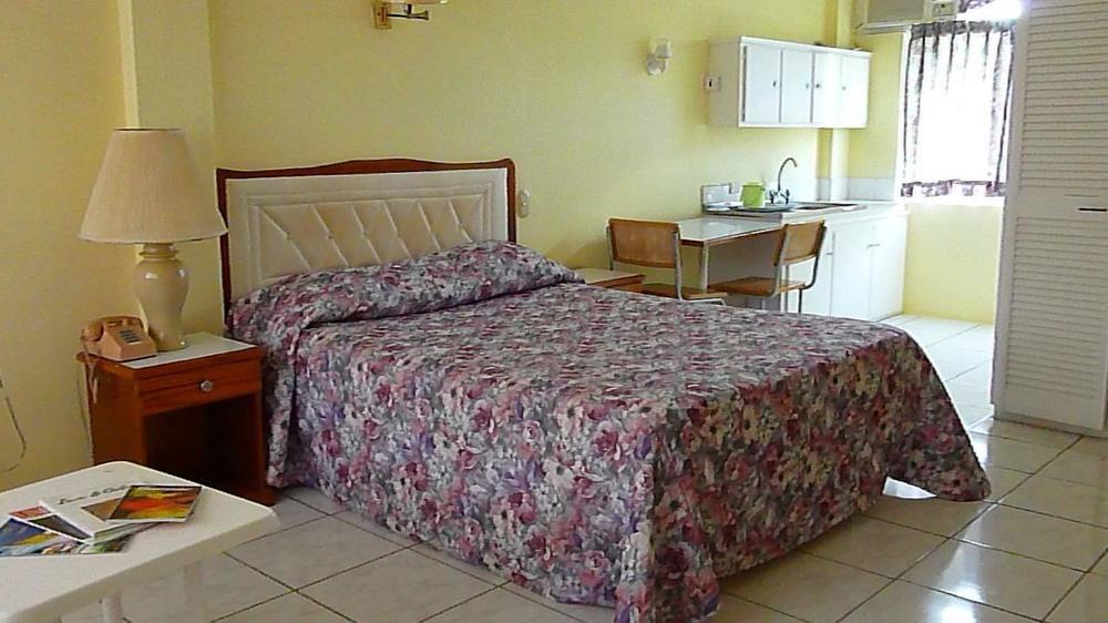 The Royal Palm Suite