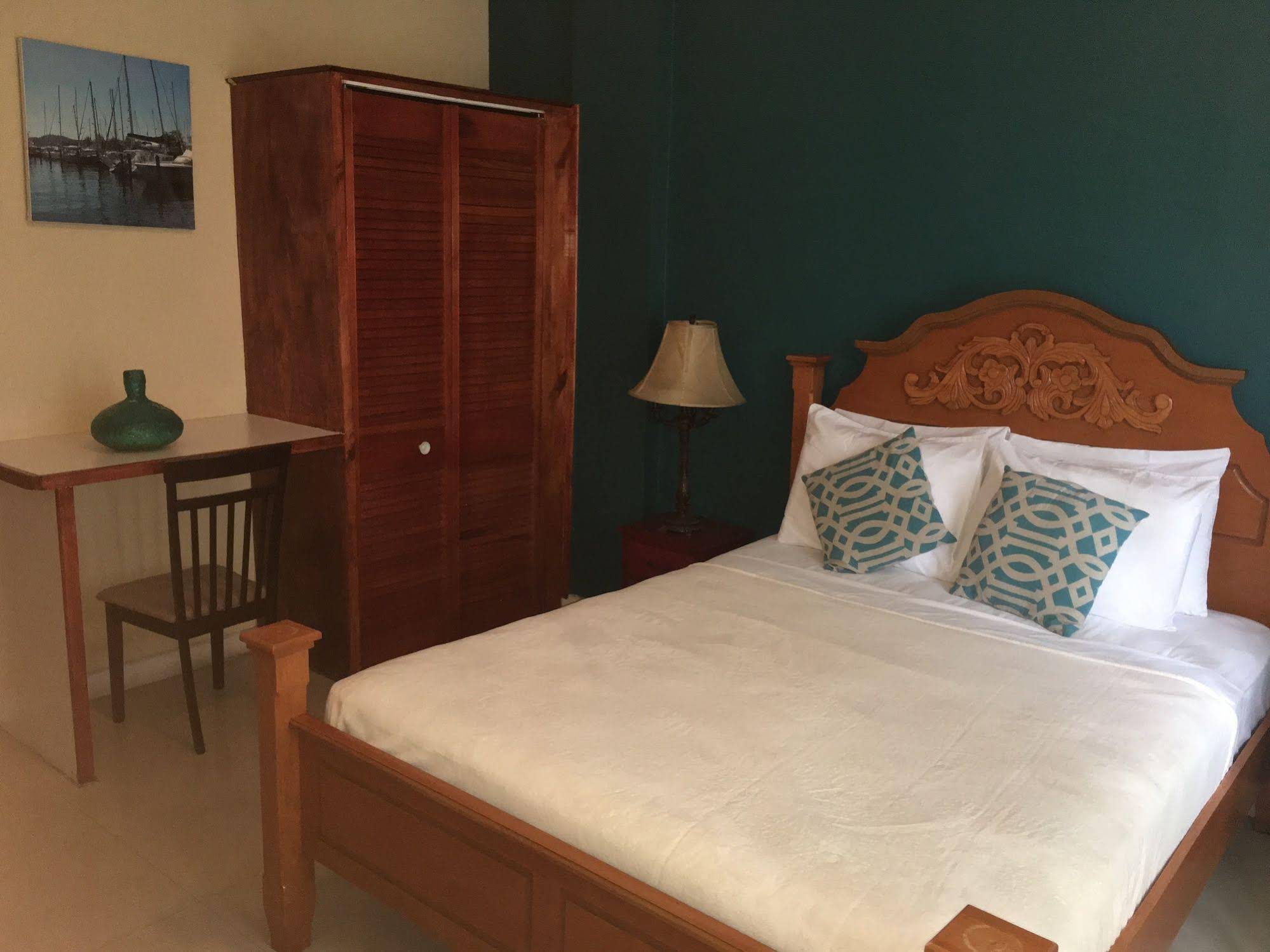 Innflight Suites
