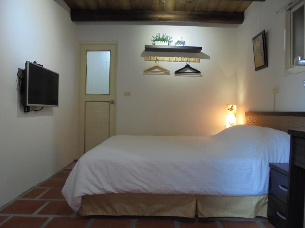 Antique Courtyard B&B