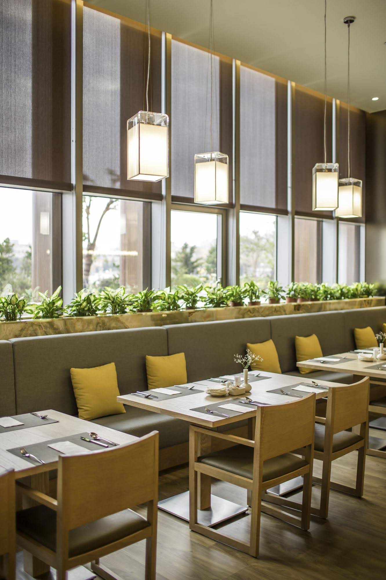 Everrich Golden Lake Hotel