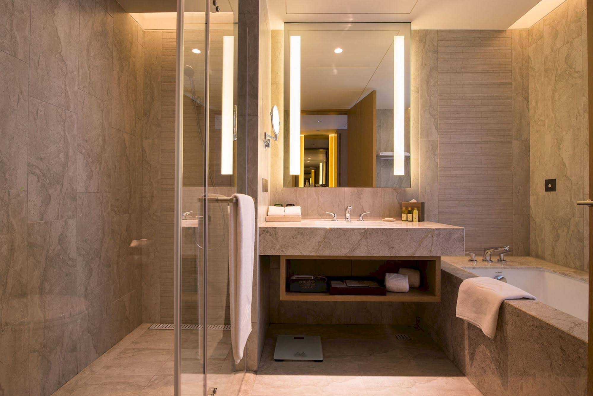 Everrich Golden Lake Hotel