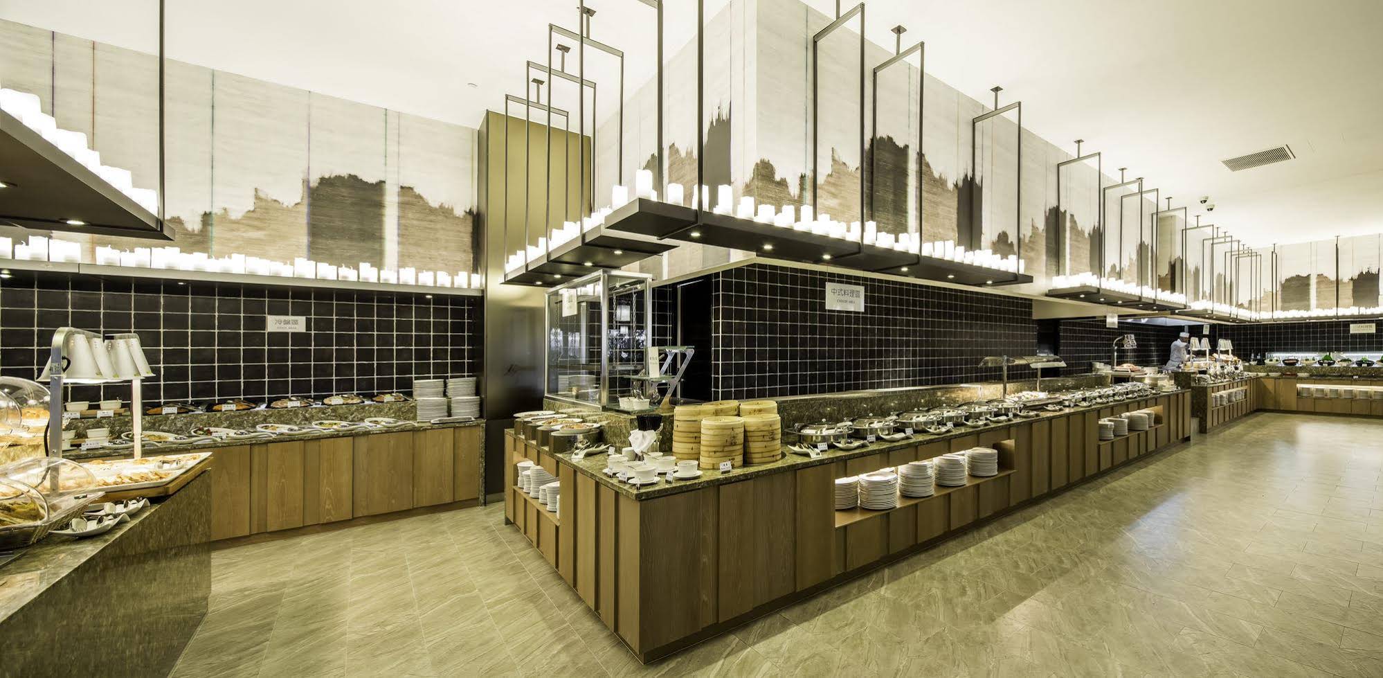 Everrich Golden Lake Hotel