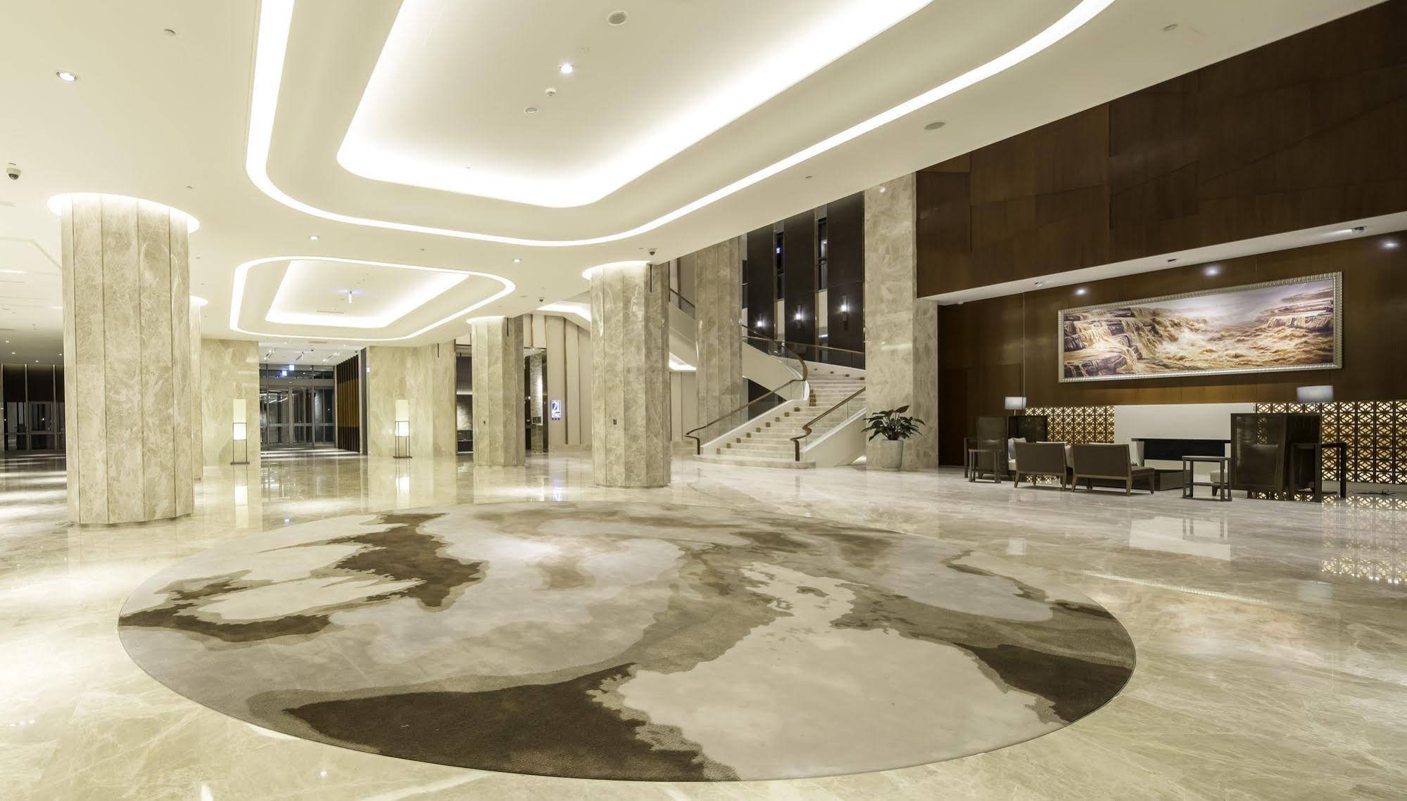 Everrich Golden Lake Hotel