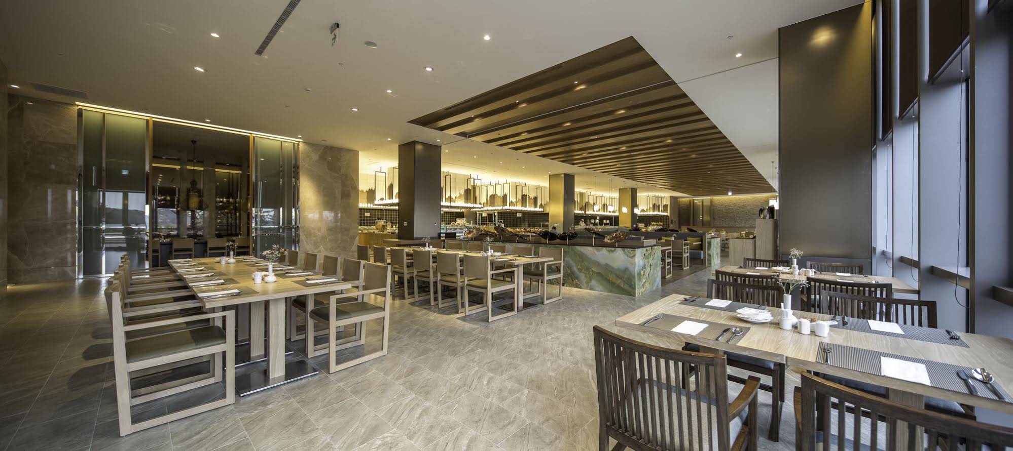 Everrich Golden Lake Hotel