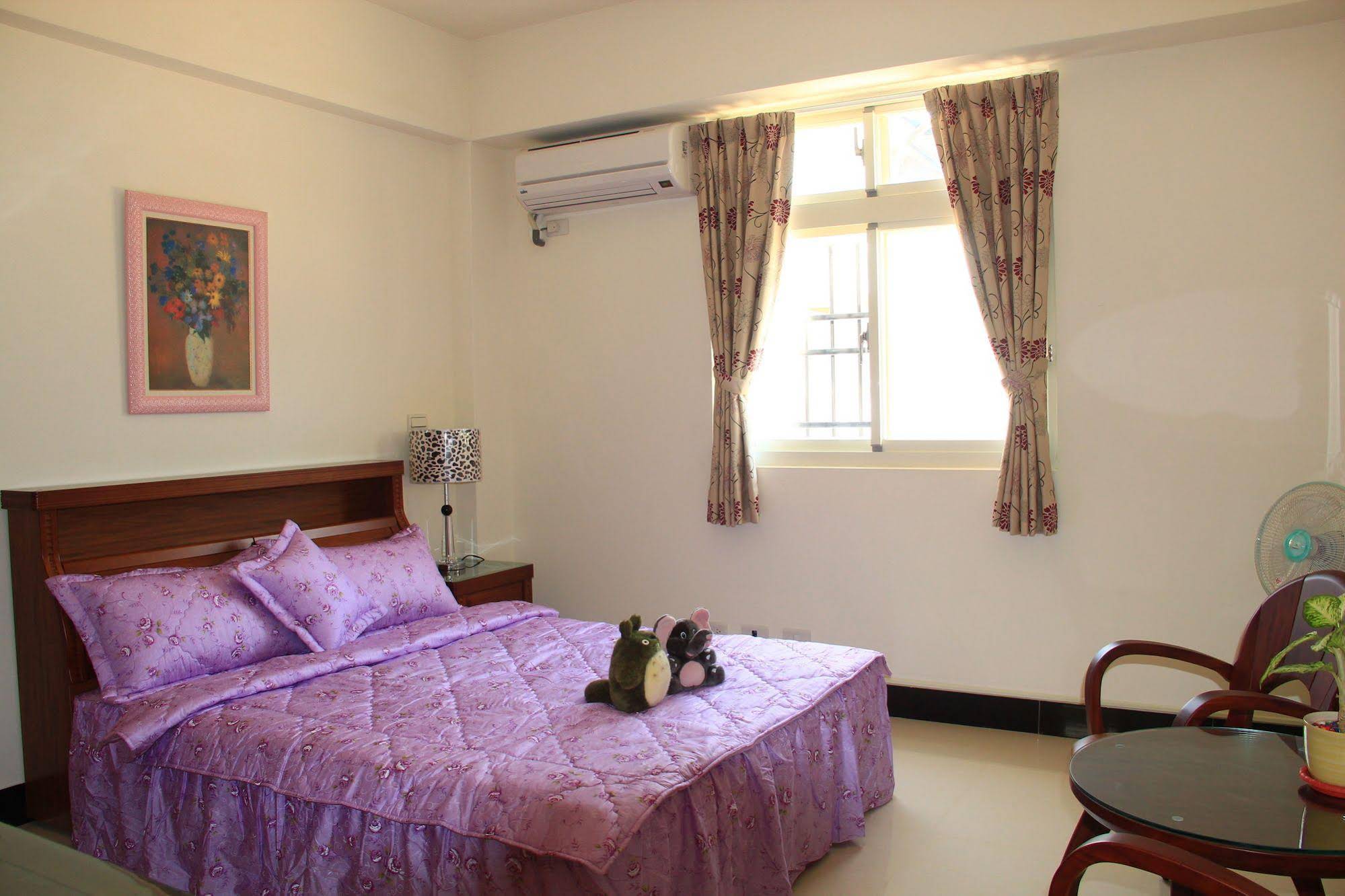 Shang Her Yuan Bed and Breakfast