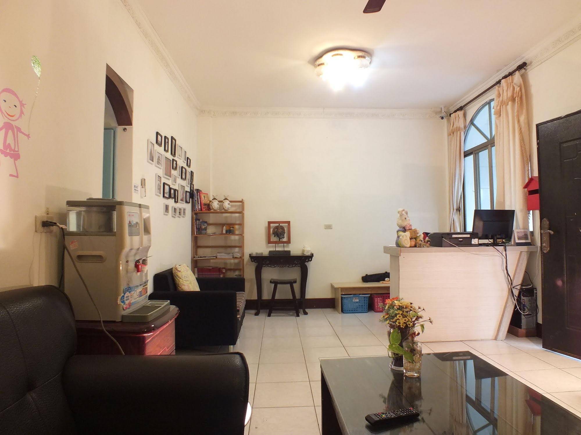 Single Flight Backpackers