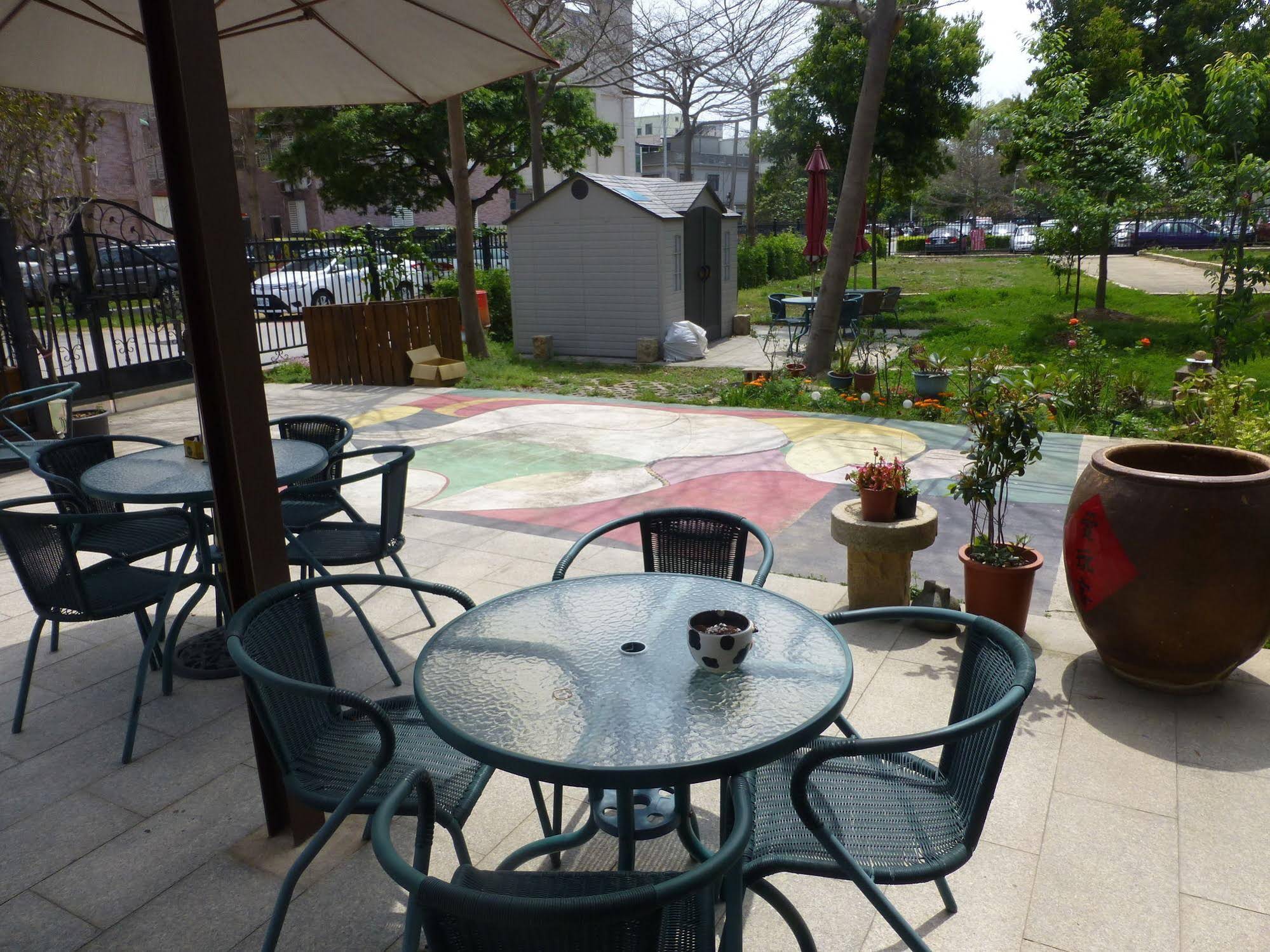 Fengming Bed and Breakfast