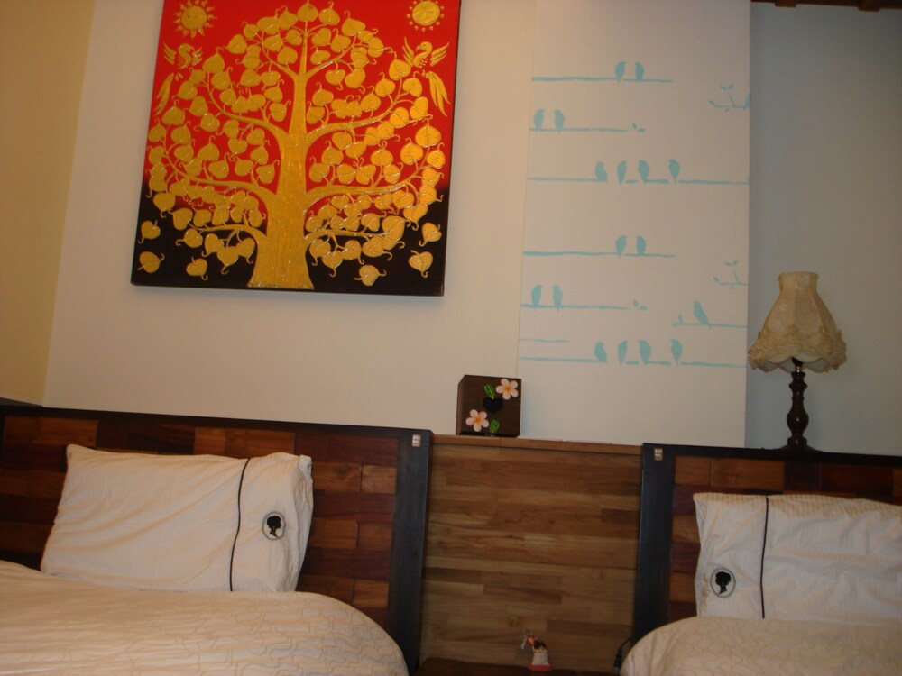 Home & Teak Homestay