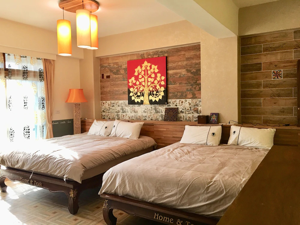 Home & Teak Homestay