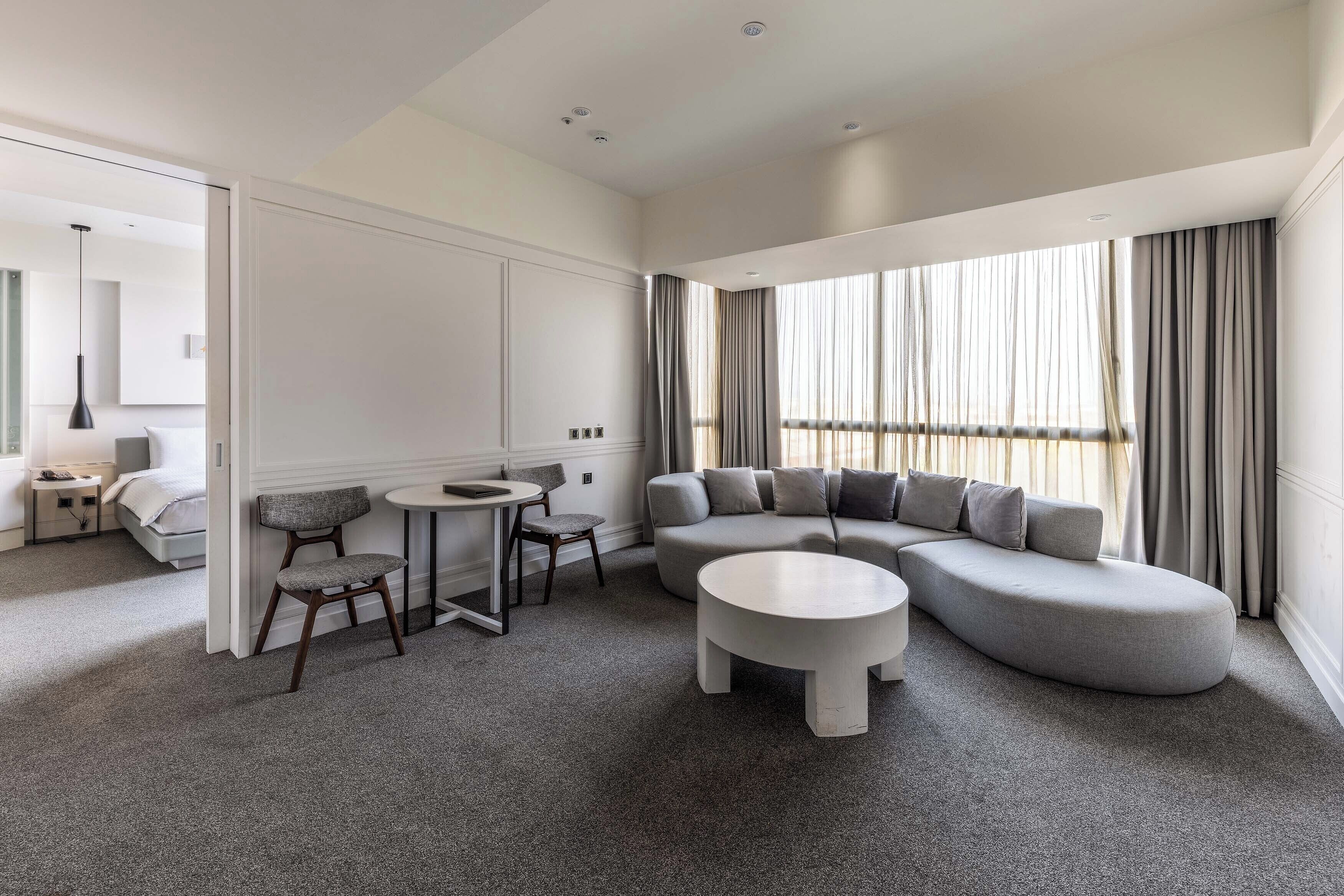 Hsin Hotel