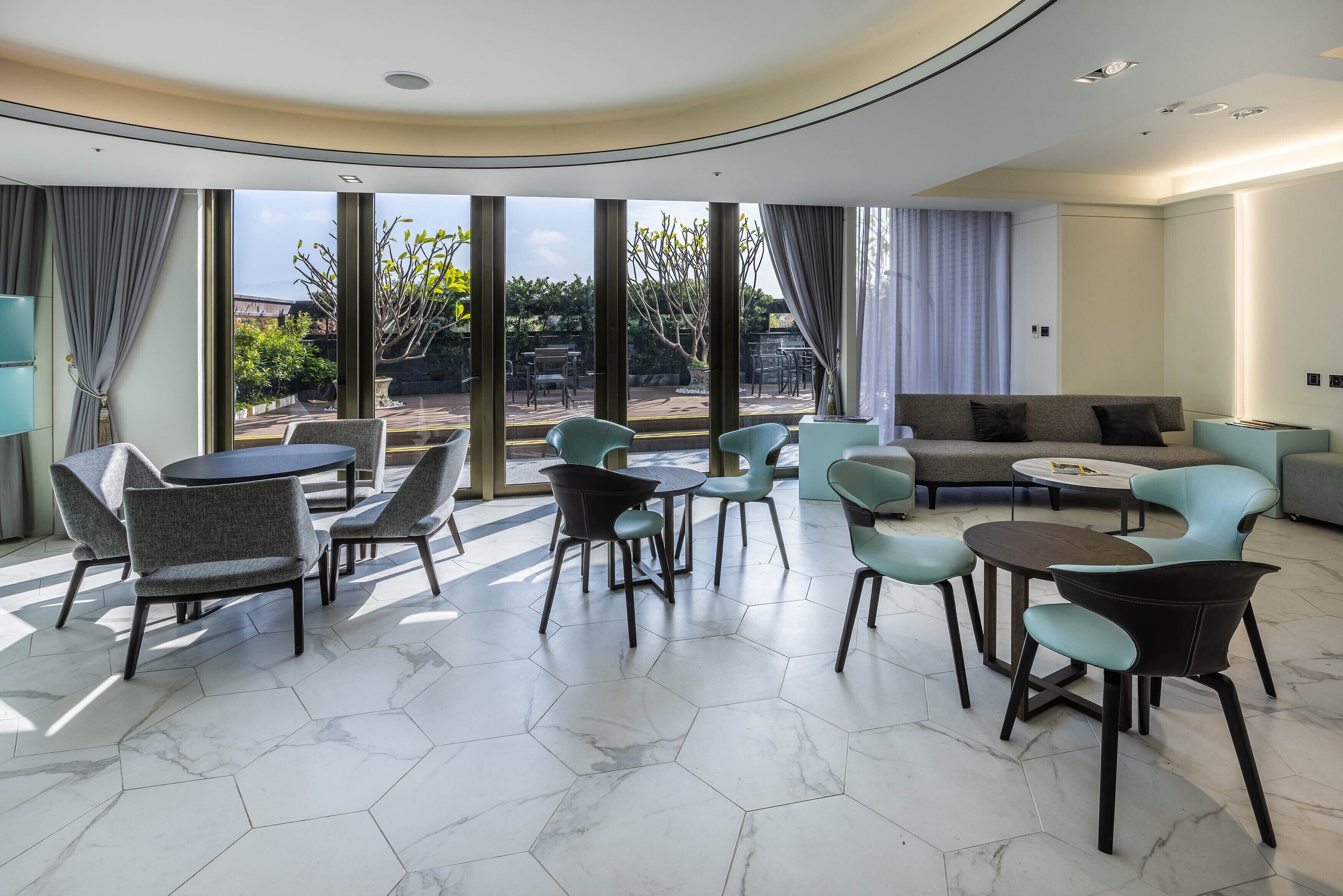 Hsin Hotel