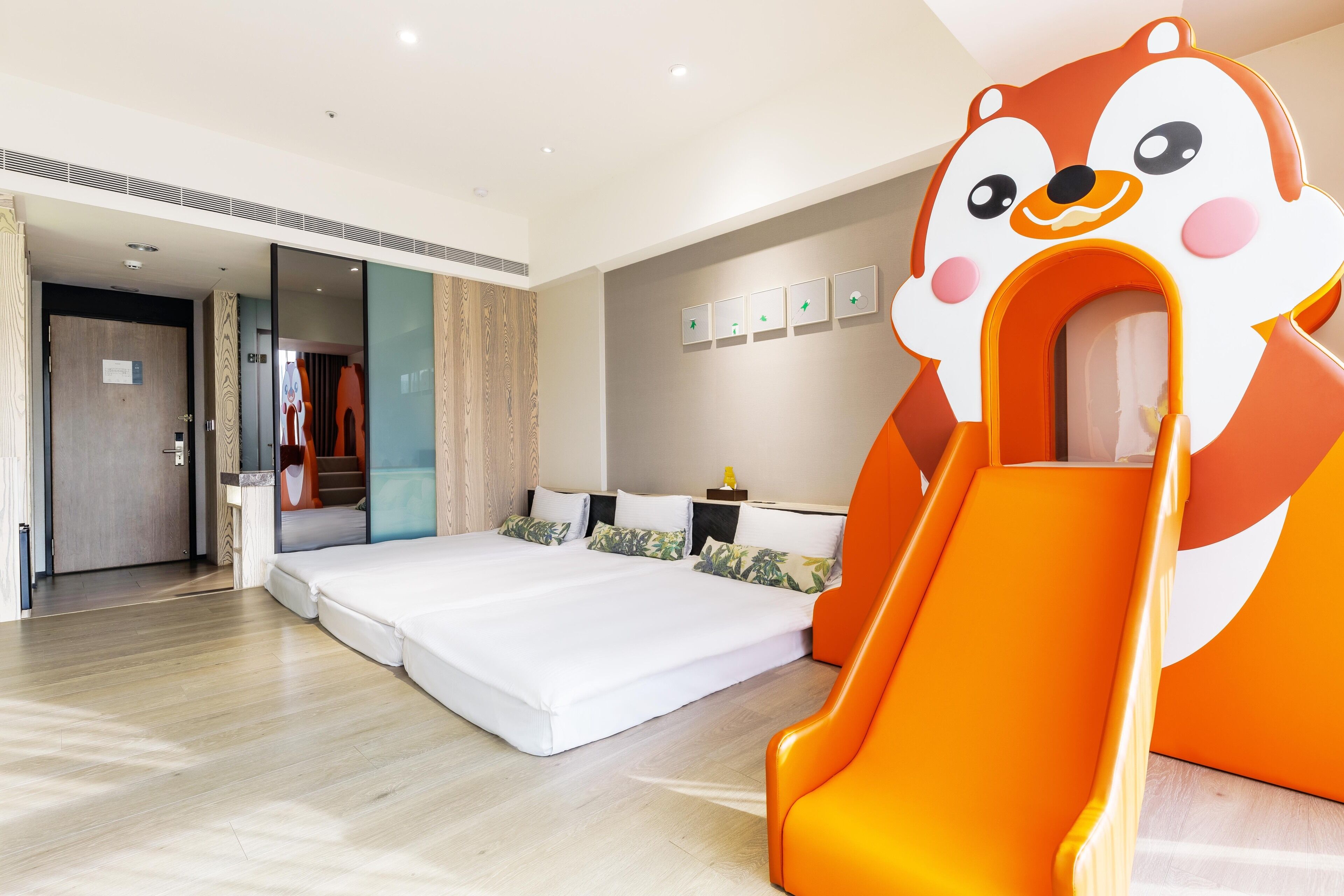 Hsin Hotel