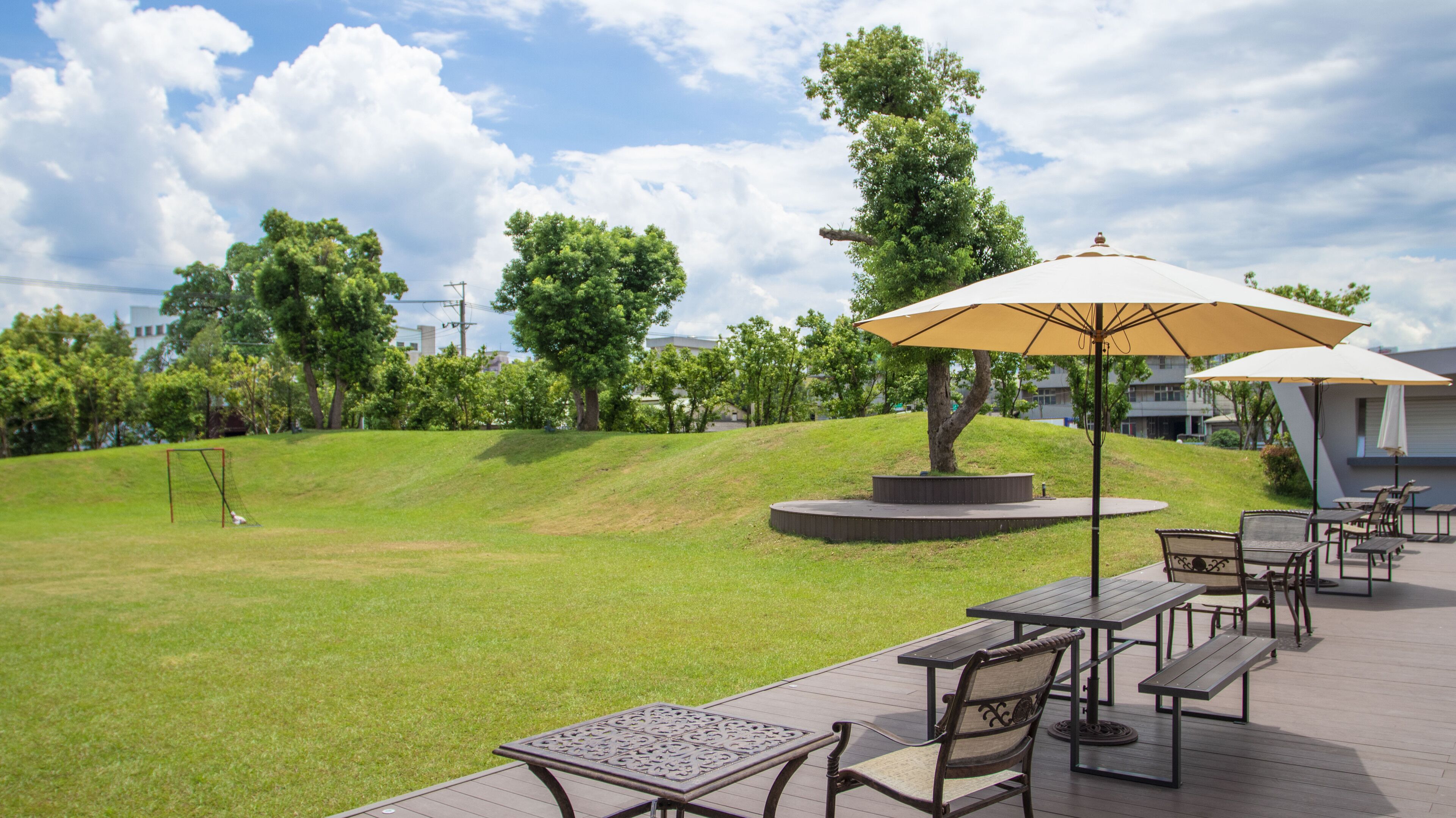Hsin Hotel