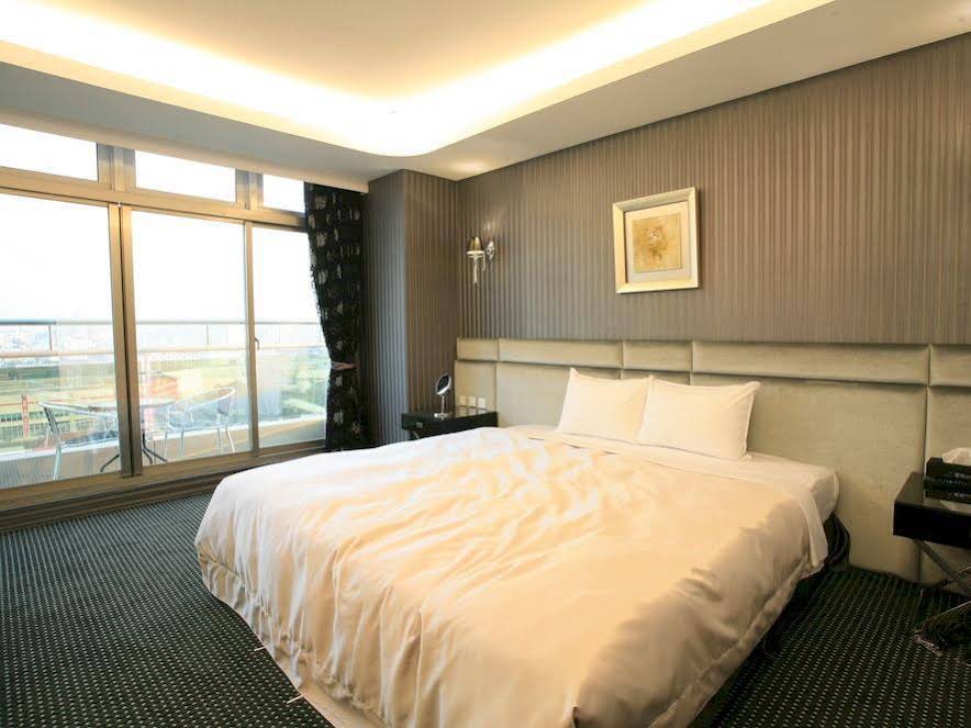 Shianghu Boutique Hotel