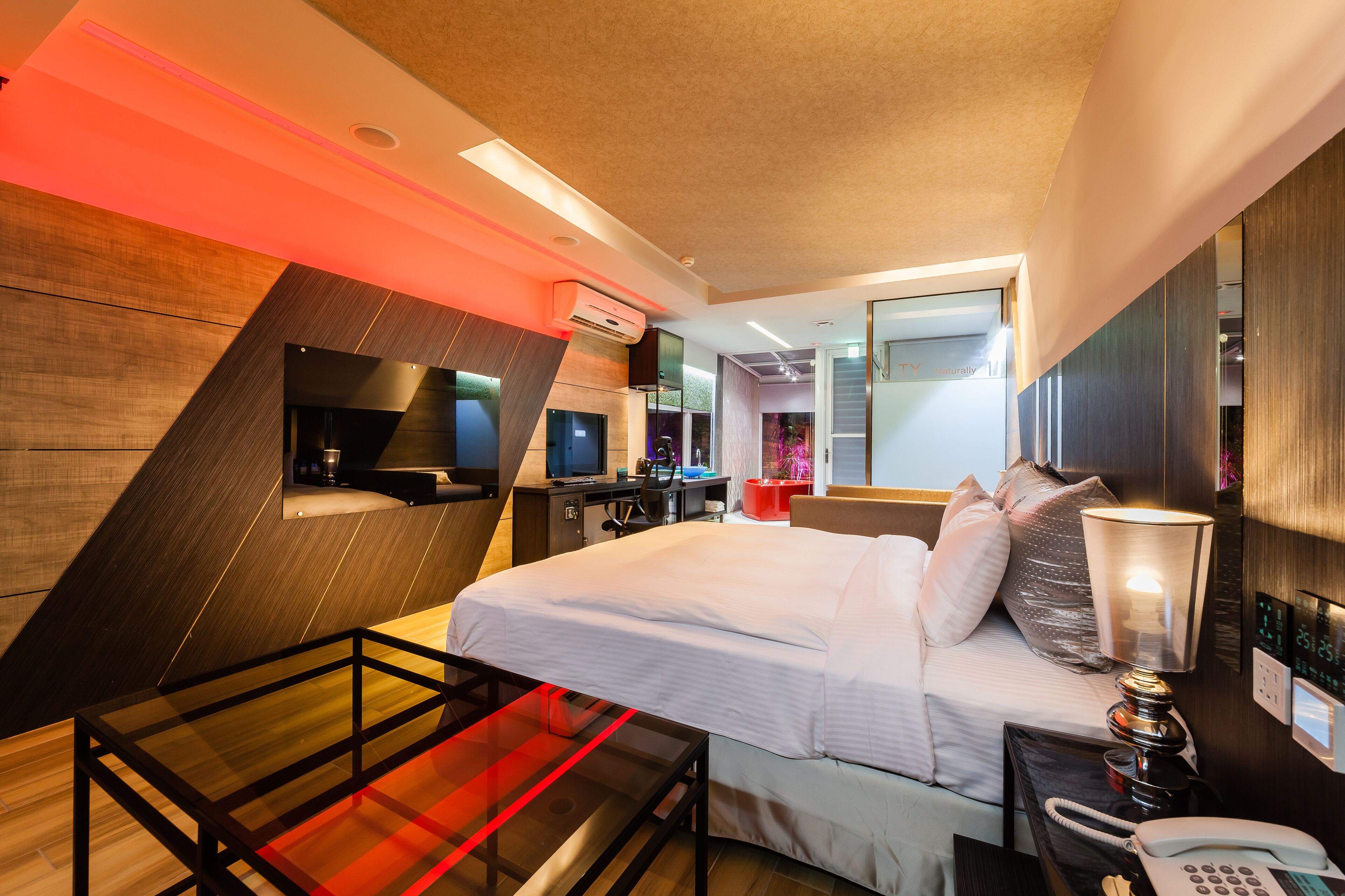TY Motel
