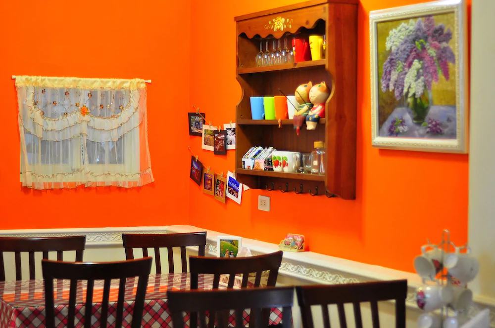 Happy Orange Homestay