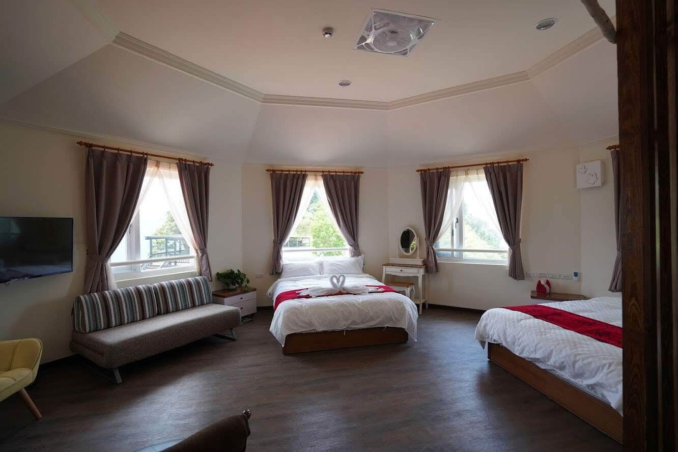 Sun Sweet House