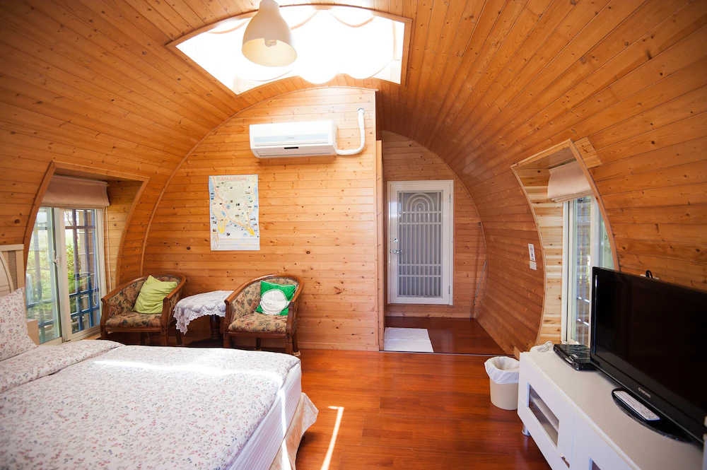 Cape 42 Hostel III