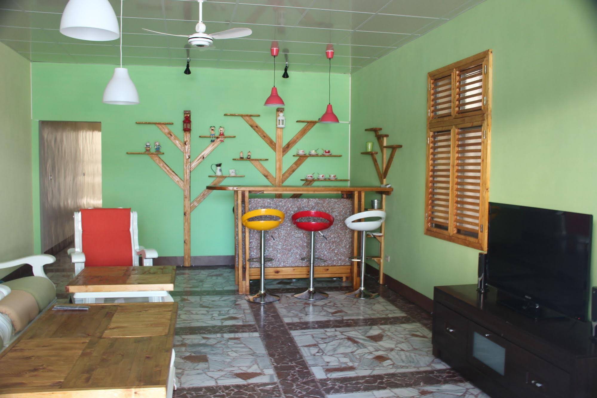 Kenting Hi Inn