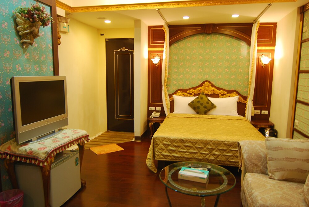 Ming Jun Holiday Inn