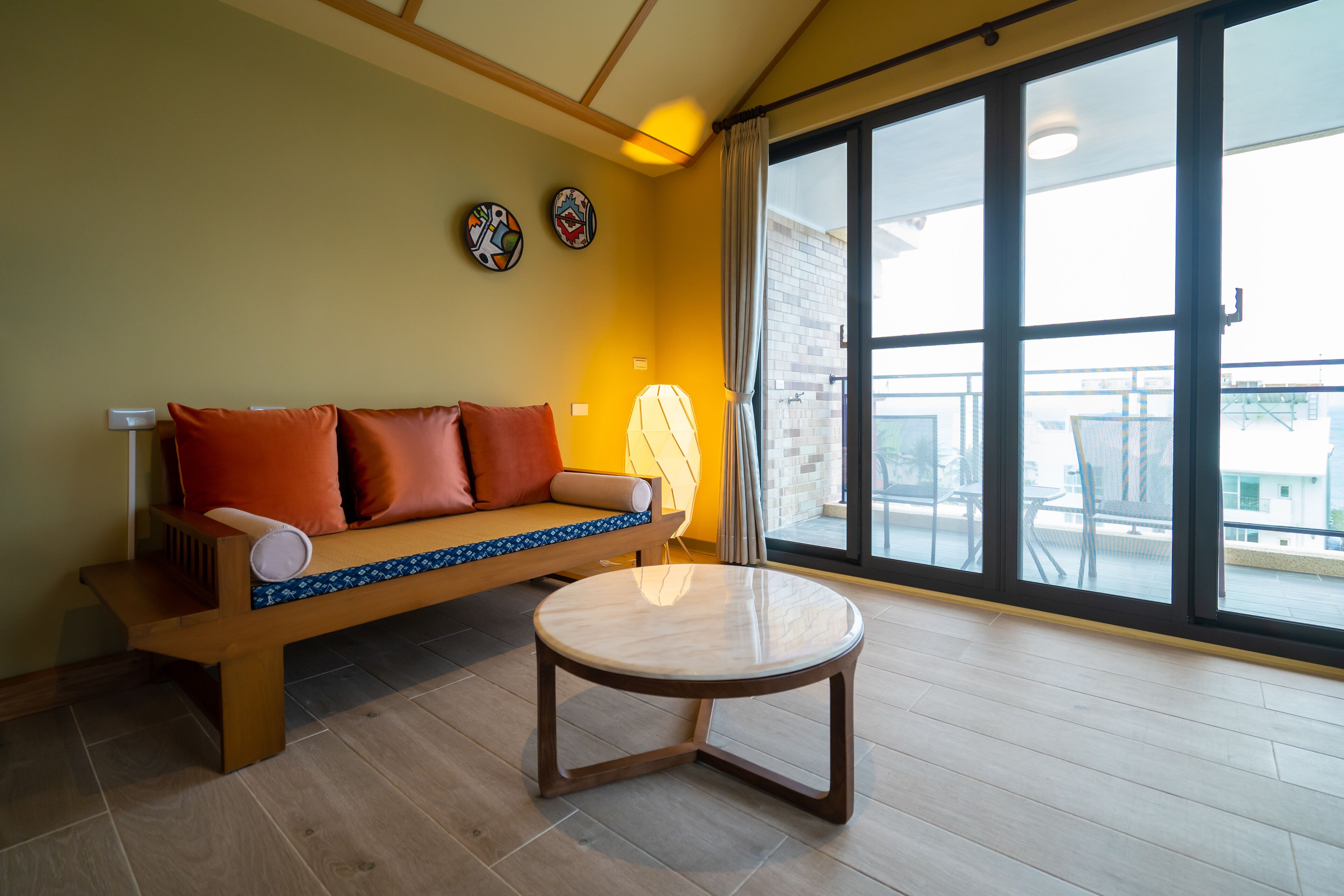 Relaxury Beach House